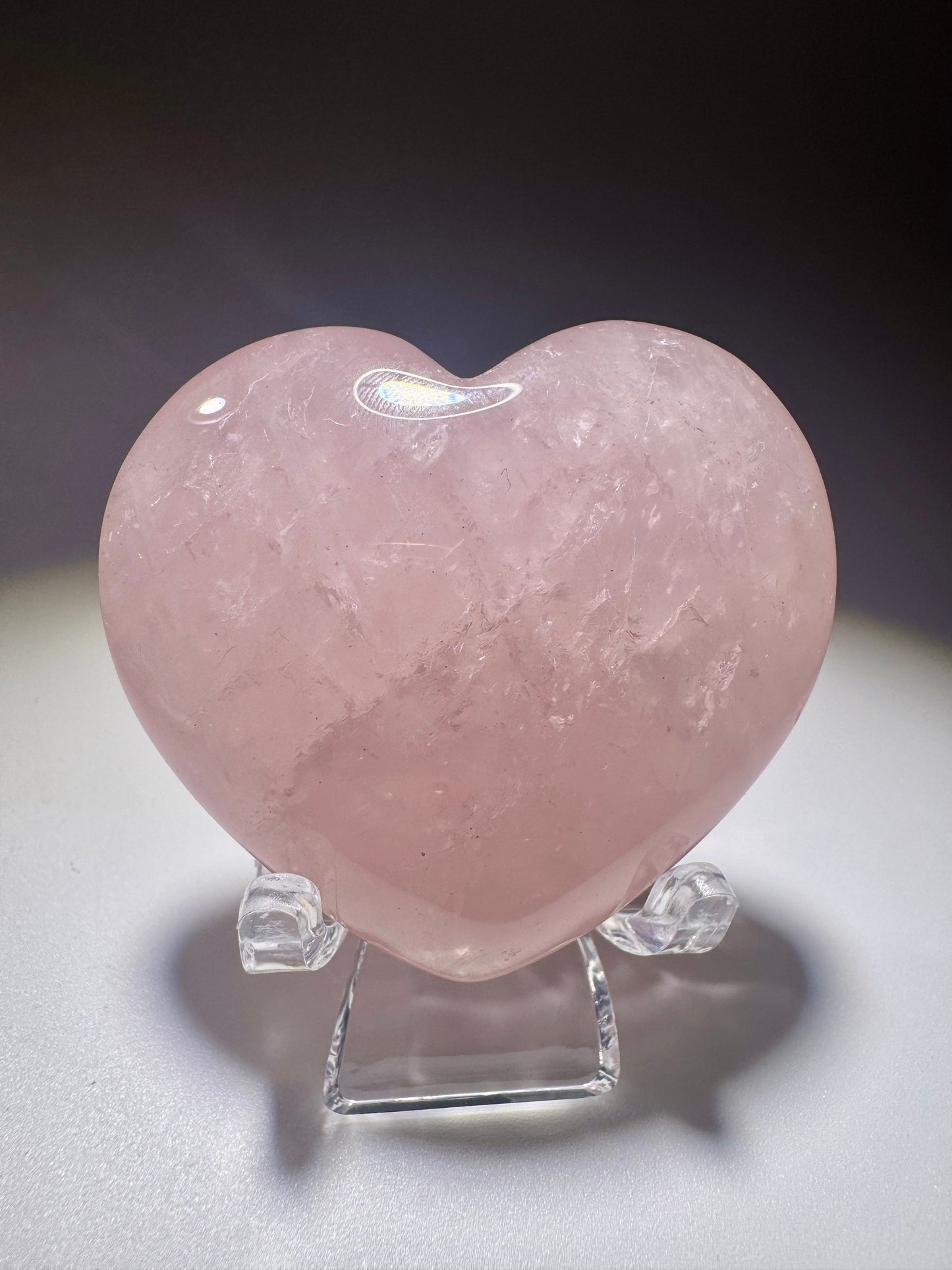 4,5 cm grosses Rosenquarz-Herz – transparent, klar und hochglanzpoliert aus Brasilien