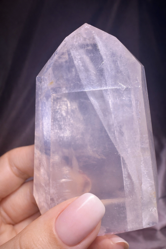 High-Quality Rosenquarz Spitze 🎀 - 6cm, 98g