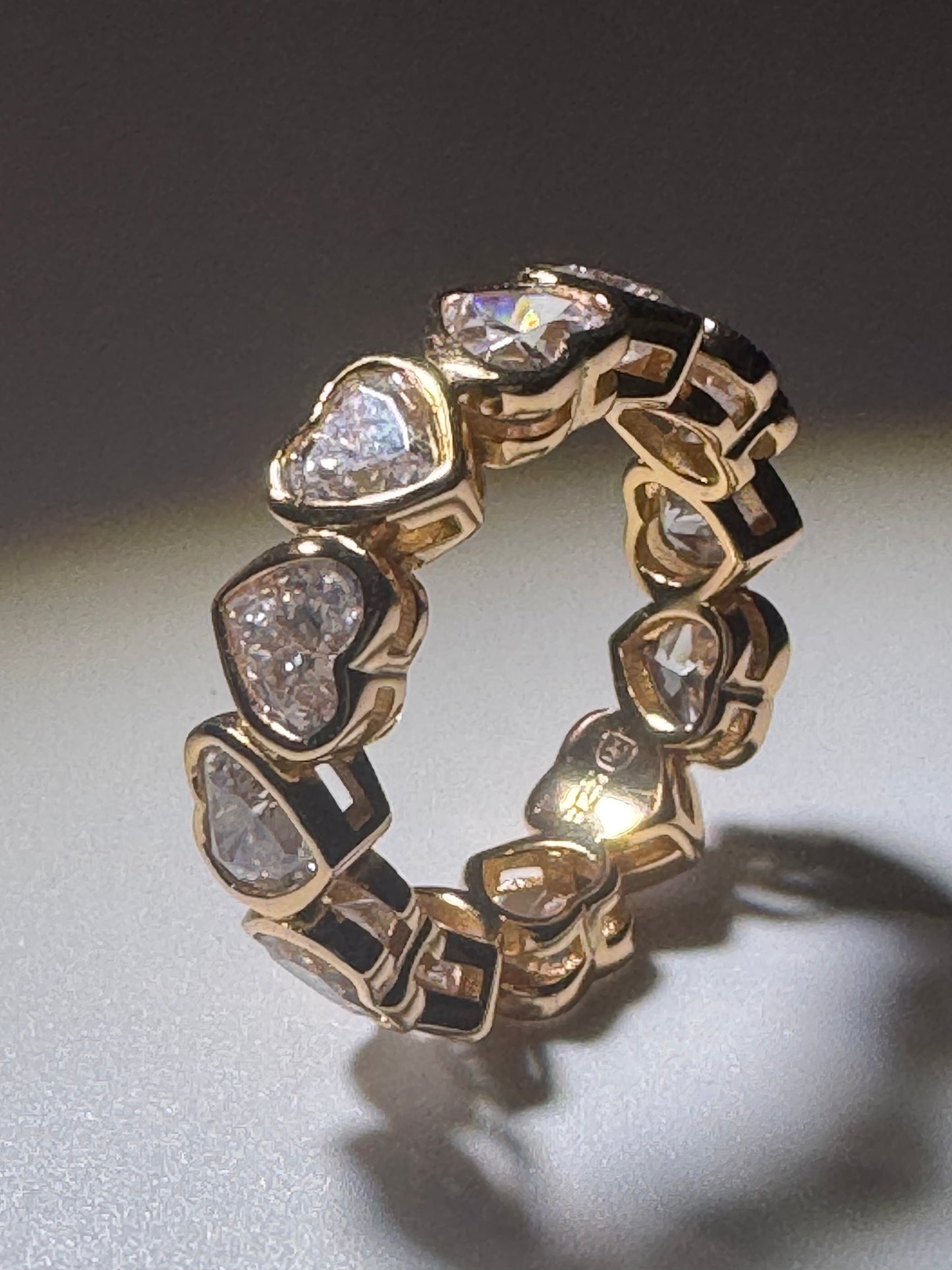 925 Silberring mit Moissanit-Herzen – Roségold-Veredelung – Grösse 6.5
