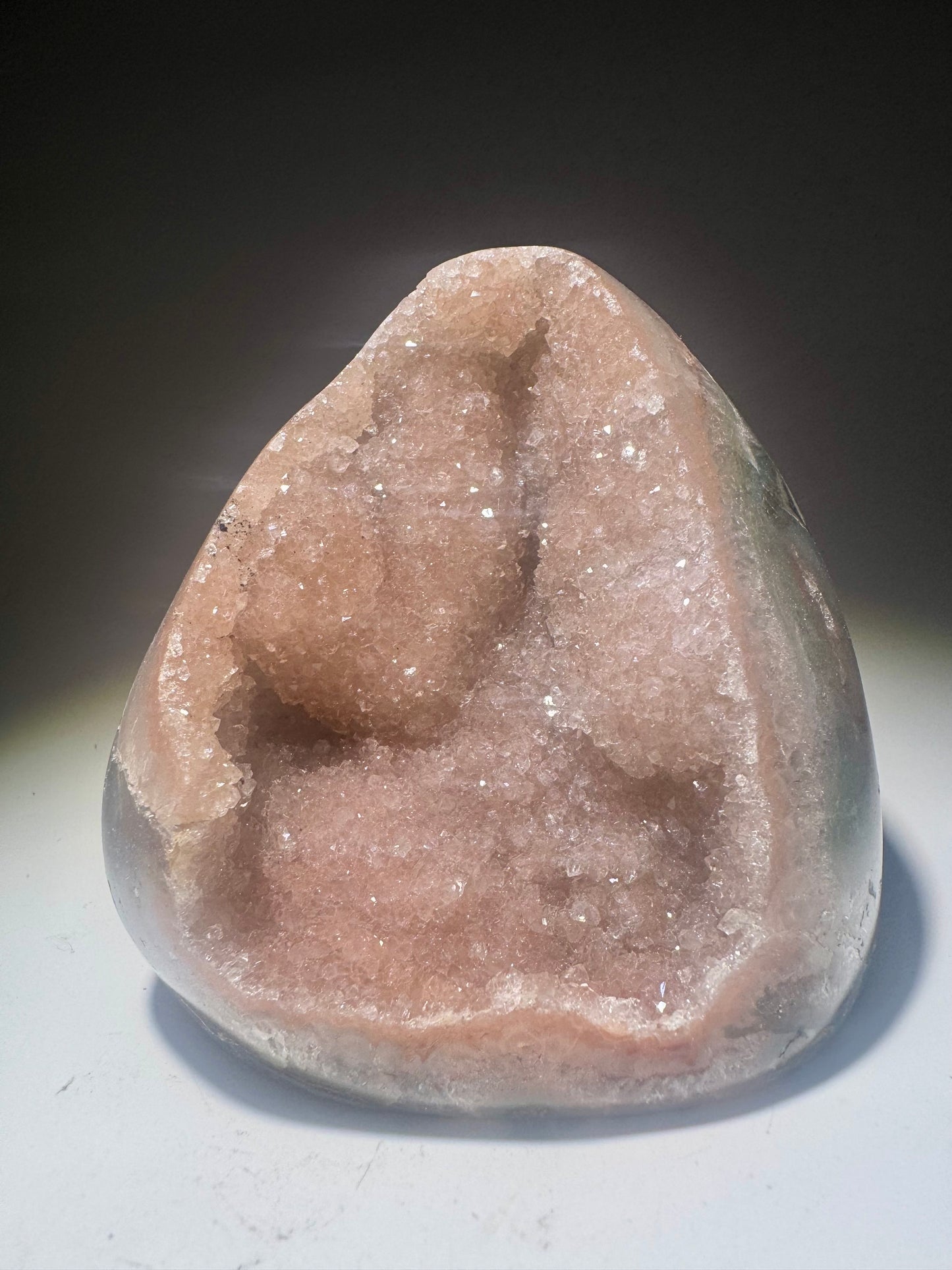 Seltener rosa Amethyst aus Uruguay - 8cm, 563g