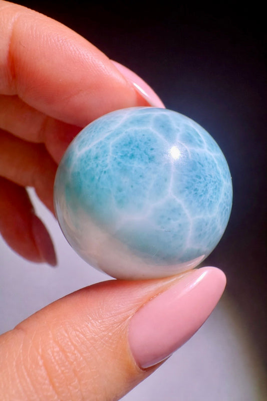 Premium Larimar Kugel 2,5 cm (24 g) – Karibischer Edelstein der Ruhe & Harmonie