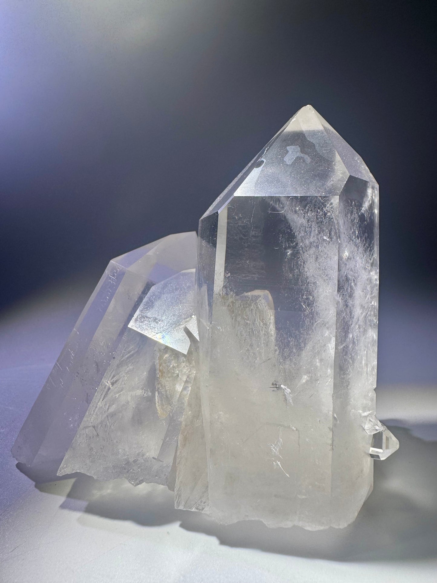 Brasilianische Bergkristall Stufe – extraklar, ungeschliffen, 11.5 cm, 765 g – hochwertiger Quarz für Sammler und Heilsteinliebhaber