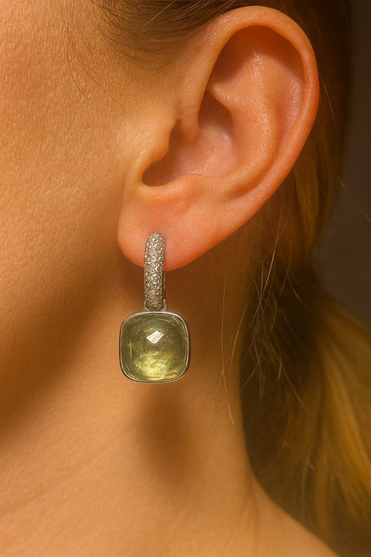 Elegante Prasiolith Ohrringe aus 925 Silber – Grüner Amethyst mit Zirkonia – 2.5 cm romantische Ohrhänger