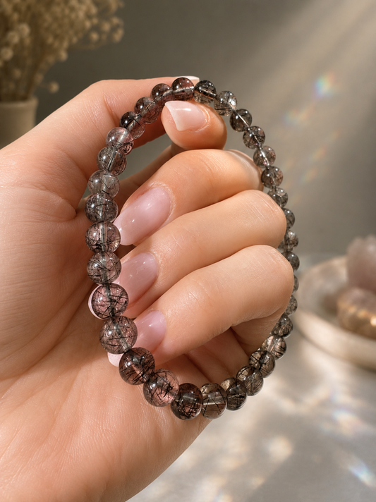 Bergkristall Armband mit Black Rutil Nadeln – 6 mm Perlen, 20 cm ✨