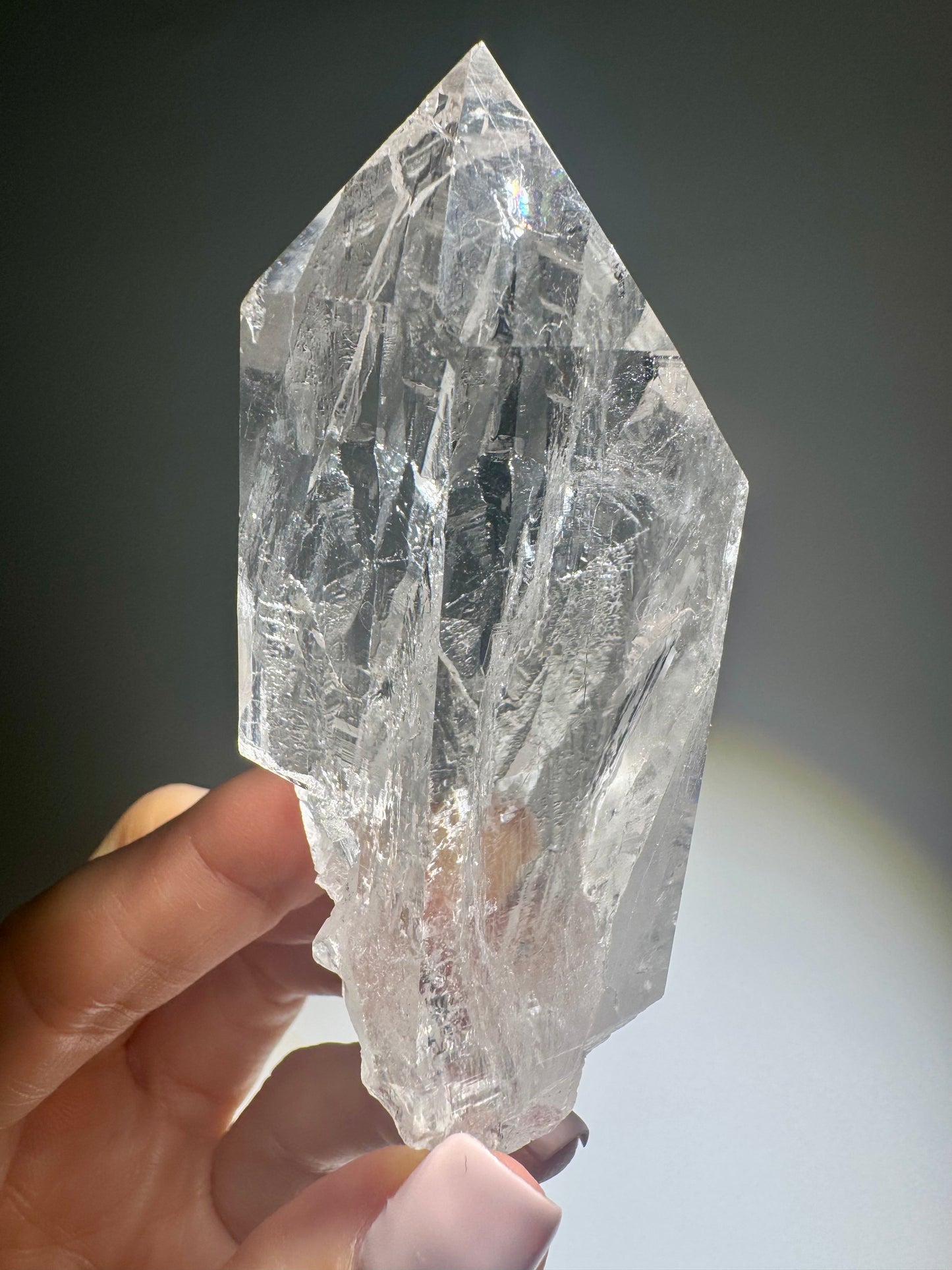 Edler Himalaya-Kristall – naturbelassene Spitze, 145g, mit Kaufoption für Ständer