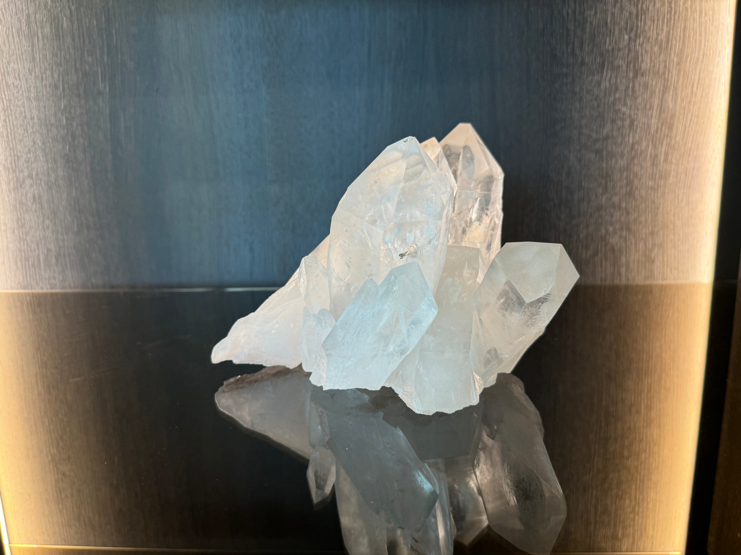 Exklusive Quarz-Stufe, 19cm, 3.34kg, natürliche Schönheit