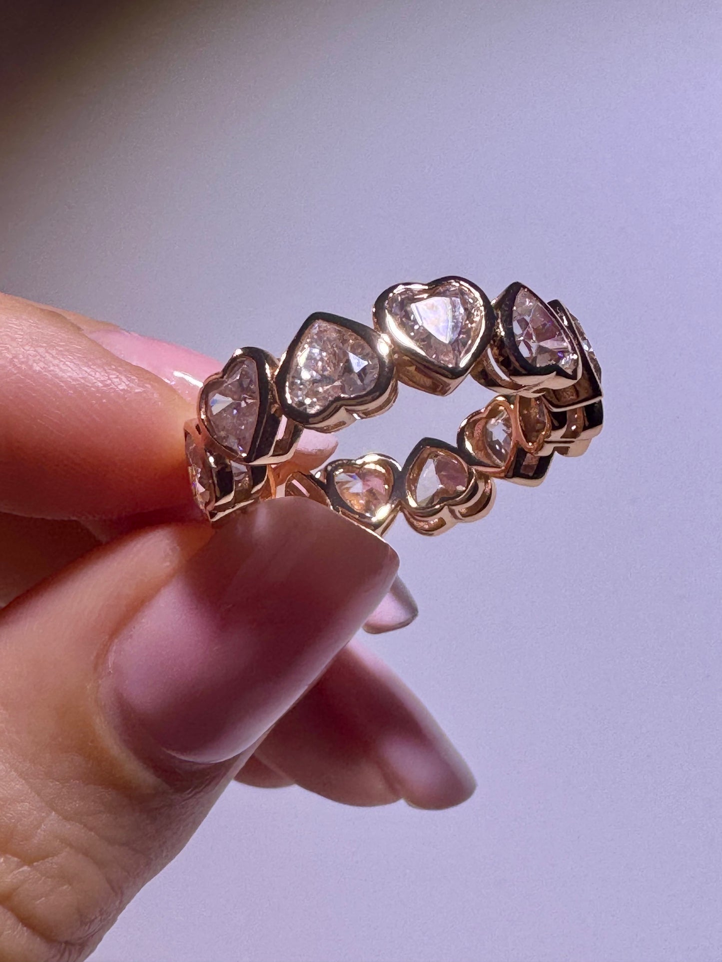 Funkelnder Ring mit Moissanit-Steinen – Roségold plattiert – Grösse 6.5