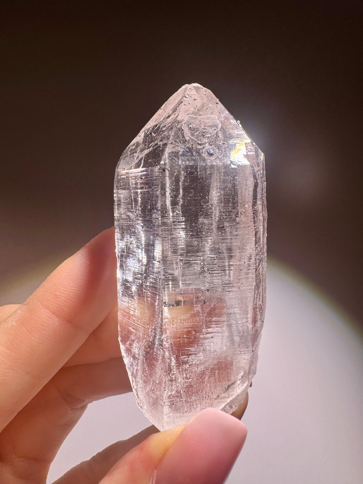 Himalaya-Quarz Spitze 7.2 cm – 1A-Qualität aus Pakistan