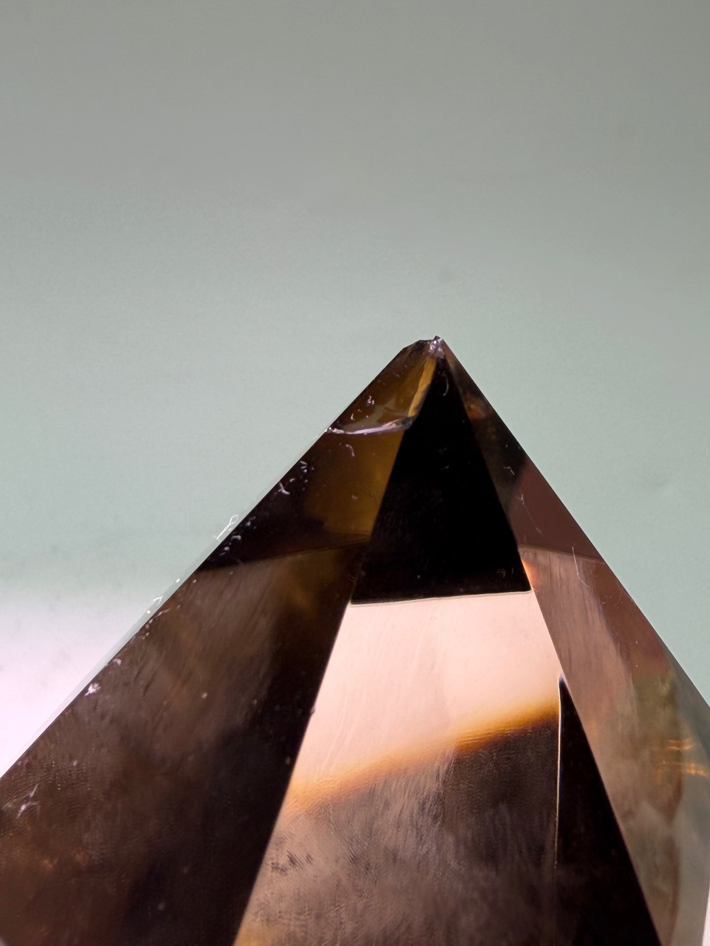 Citrine fantôme aux couches fantômes nettes, 12 cm