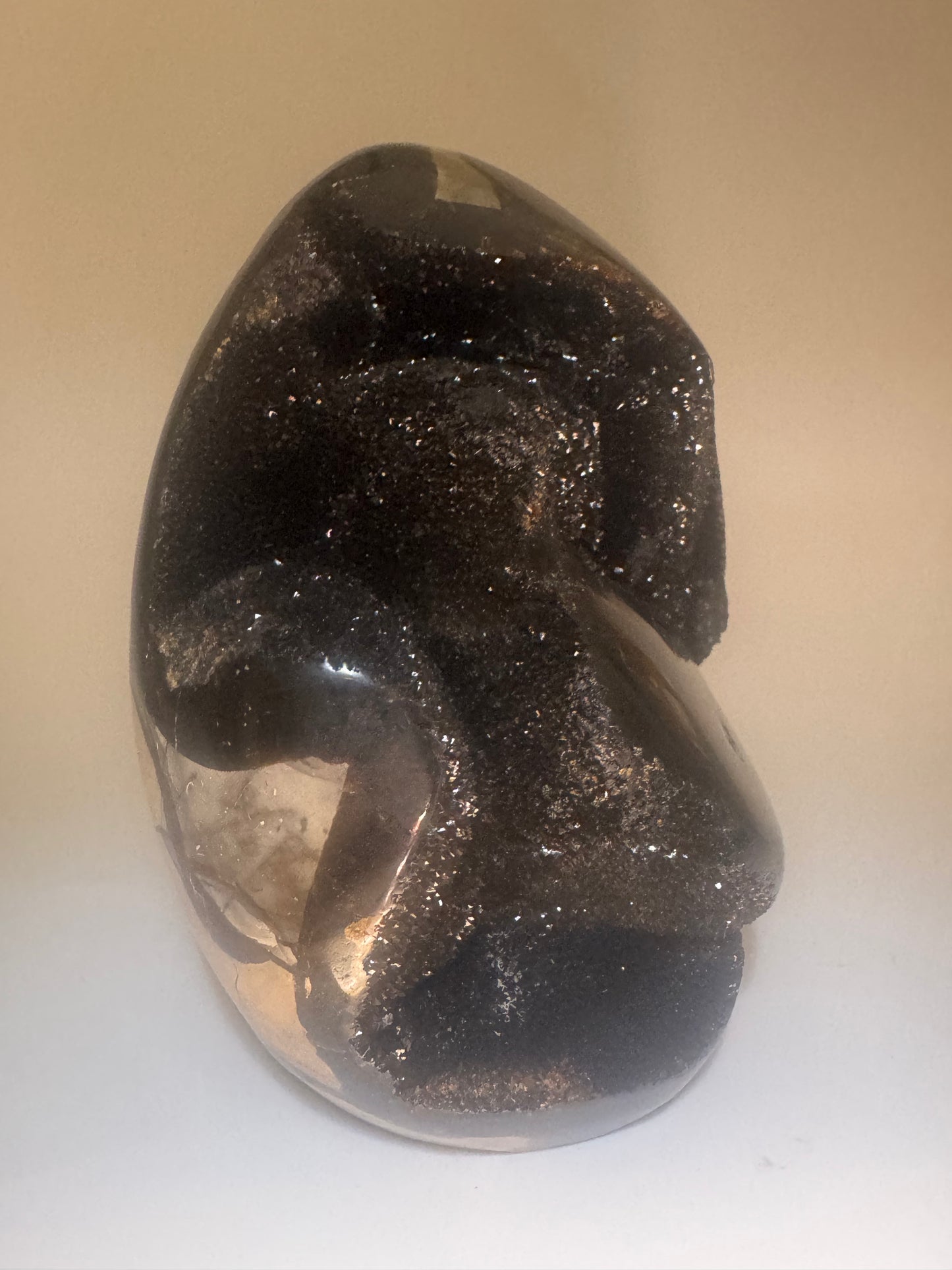 Septarien Drachenstein 13.4 cm – Funkelnde Formation aus Madagaskar 🐉 Naturkristall mit Calcit & Aragonit
