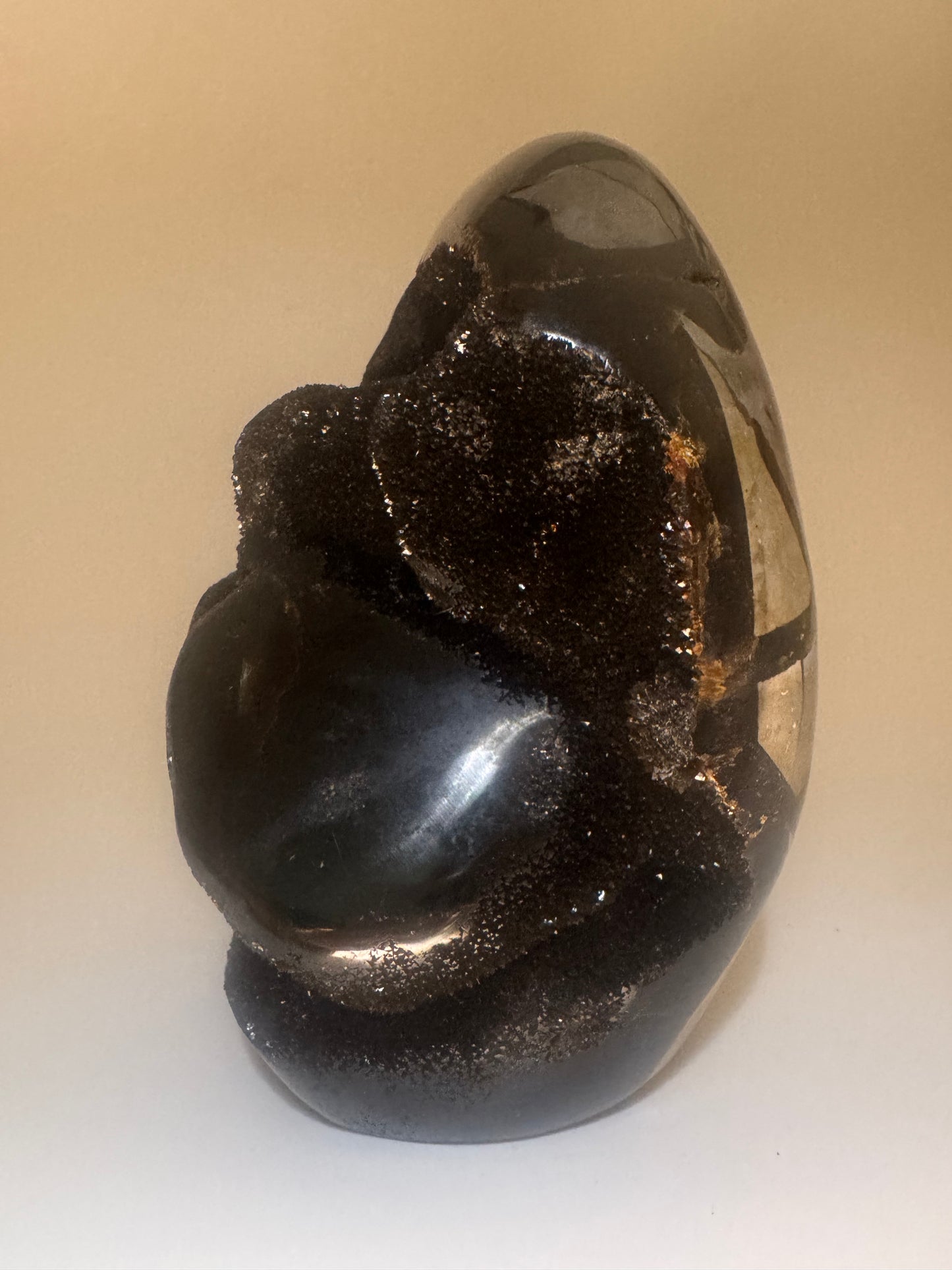 Septarien Drachenstein 13.4 cm – Funkelnde Formation aus Madagaskar 🐉 Naturkristall mit Calcit & Aragonit