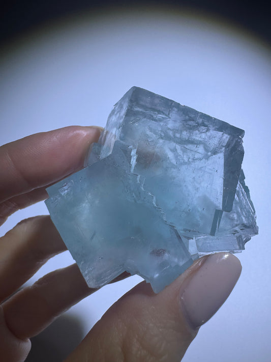 Bezaubernder 1A Qualität Glas-Fluorit - 5.4cm, 96g