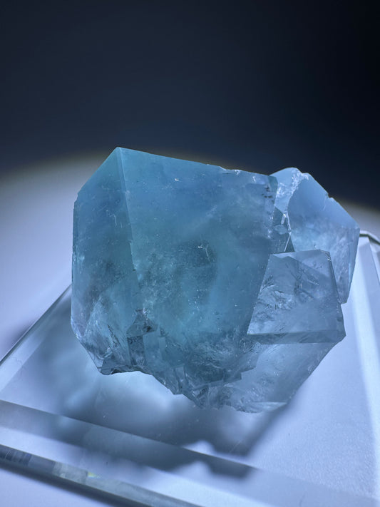 Unique 1A Qualität Glas-Fluorit - 6.4cm, 135g