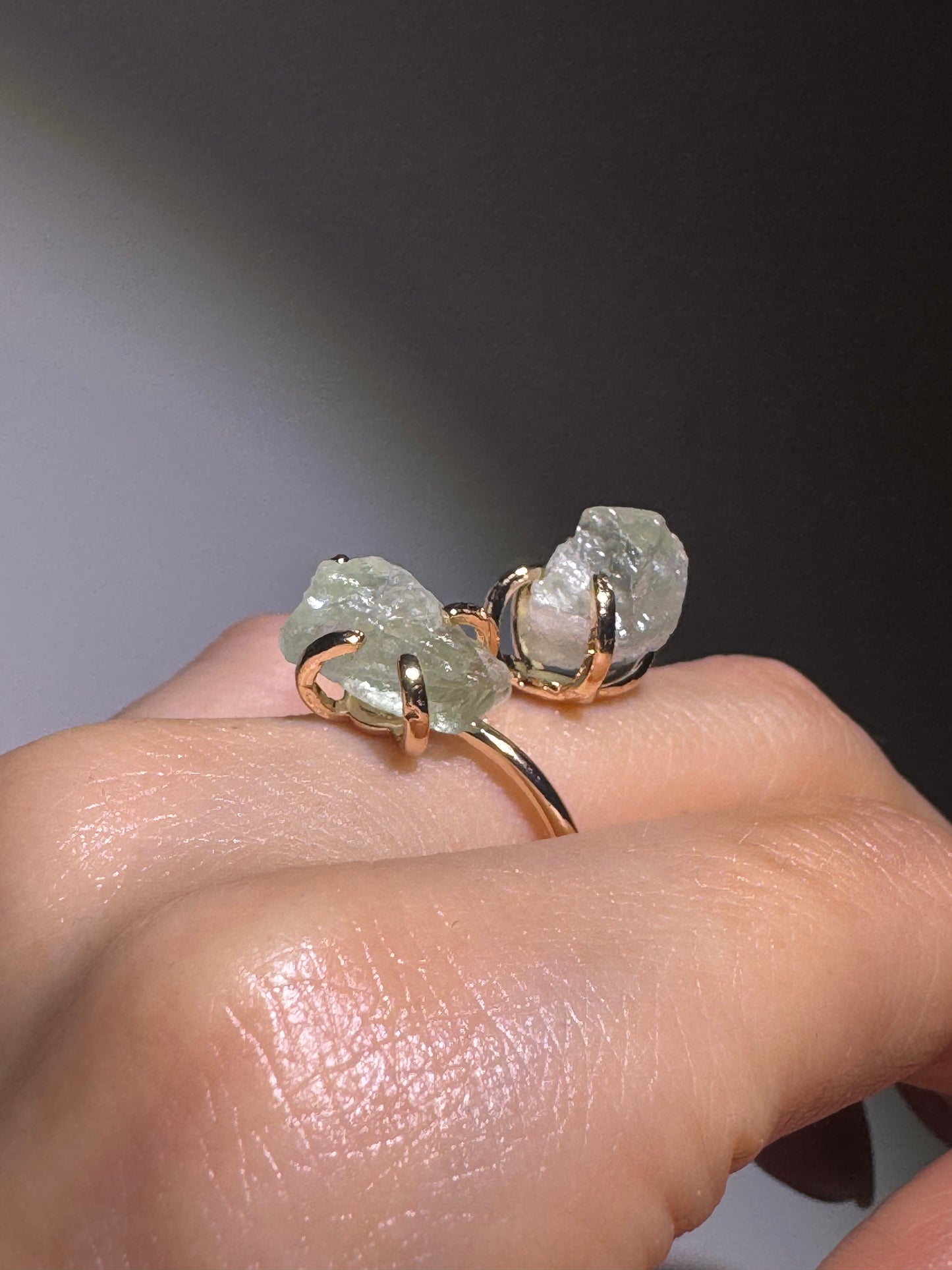 Verstellbarer Fluorit-Ring aus 18k vergoldetem Kupfer – Kristallschmuck für Klarheit und Balance