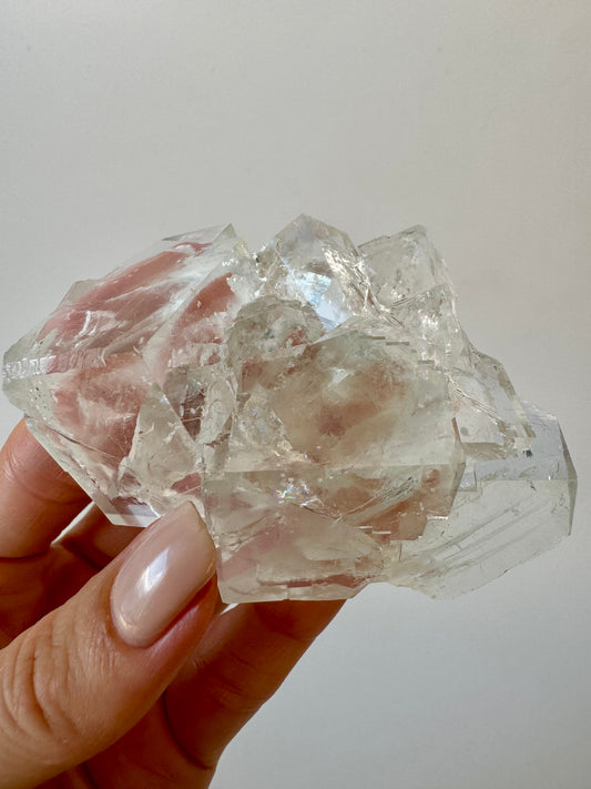 Absolut perfekter hochwertiger Glas-Fluorit - 7.2cm, 139g