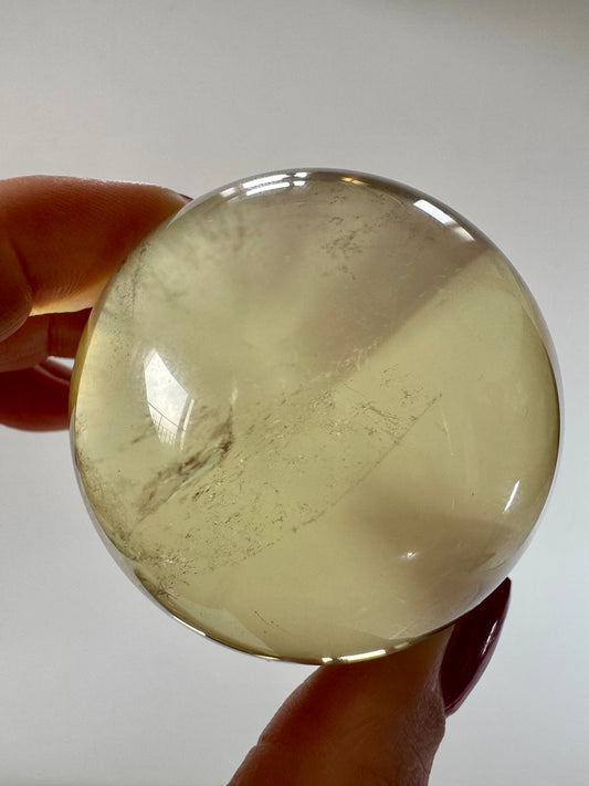 Wunderschöne Phantom Citrin Kugel (extra klar) 💛 - 5.1cm, 193g
