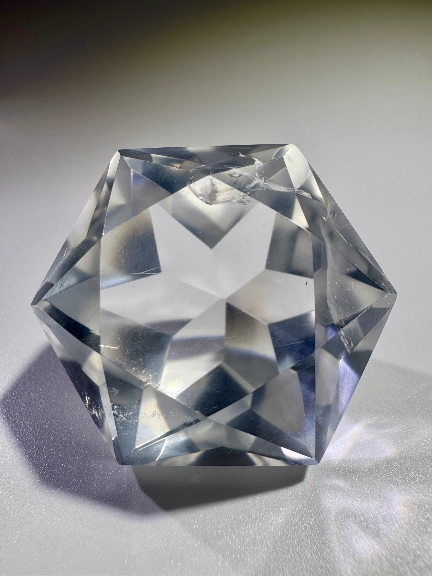 Ultraklarer facettierter Bergkristall 💎 4.1 cm – Diamantschliff & Lichtspiel – 48 g Edelstein aus Brasilien