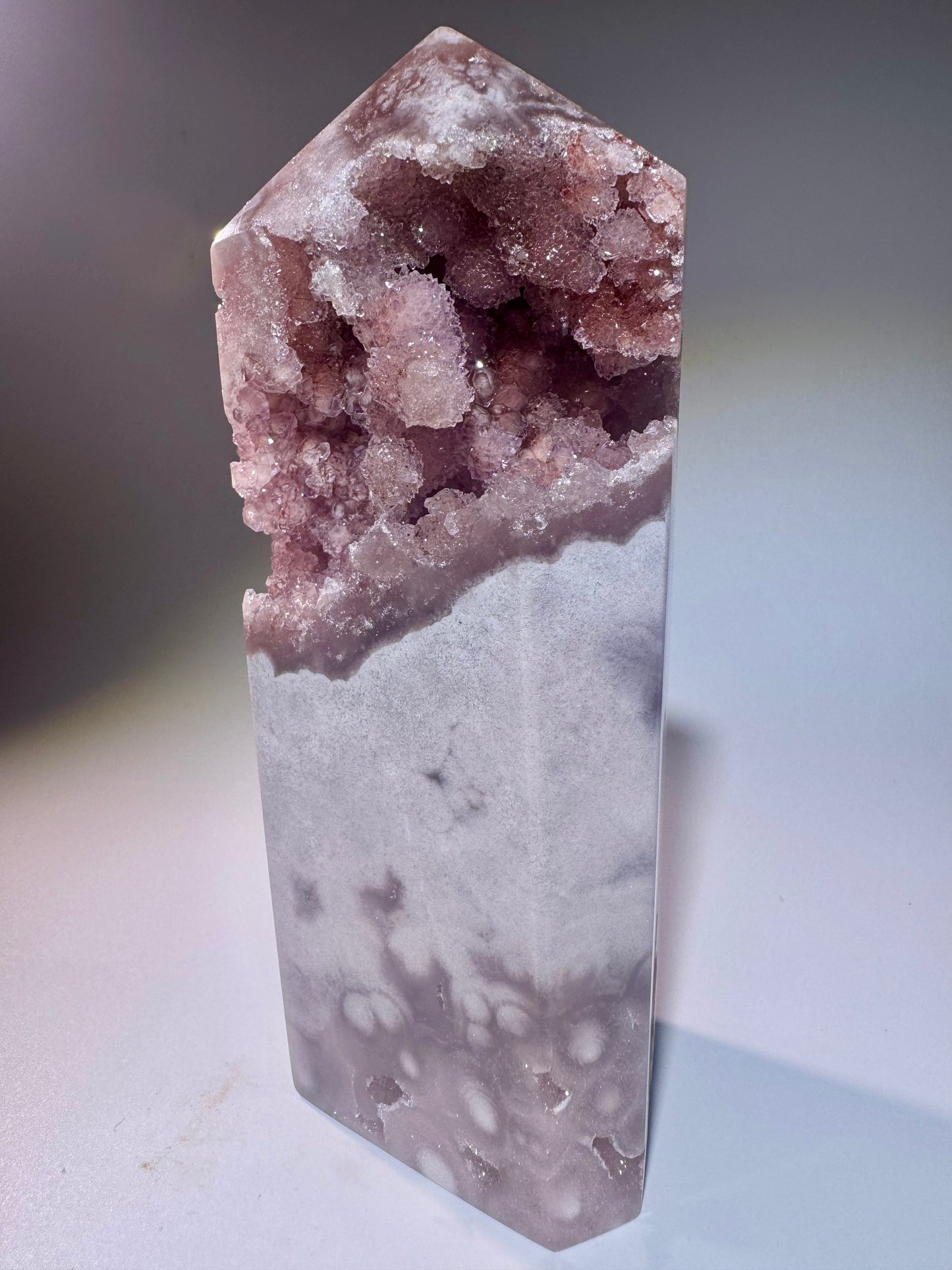 Bezaubernde Pink Amethyst Spitze 14,5 cm – 591g 💖 Rosa Kristall – Brasilien