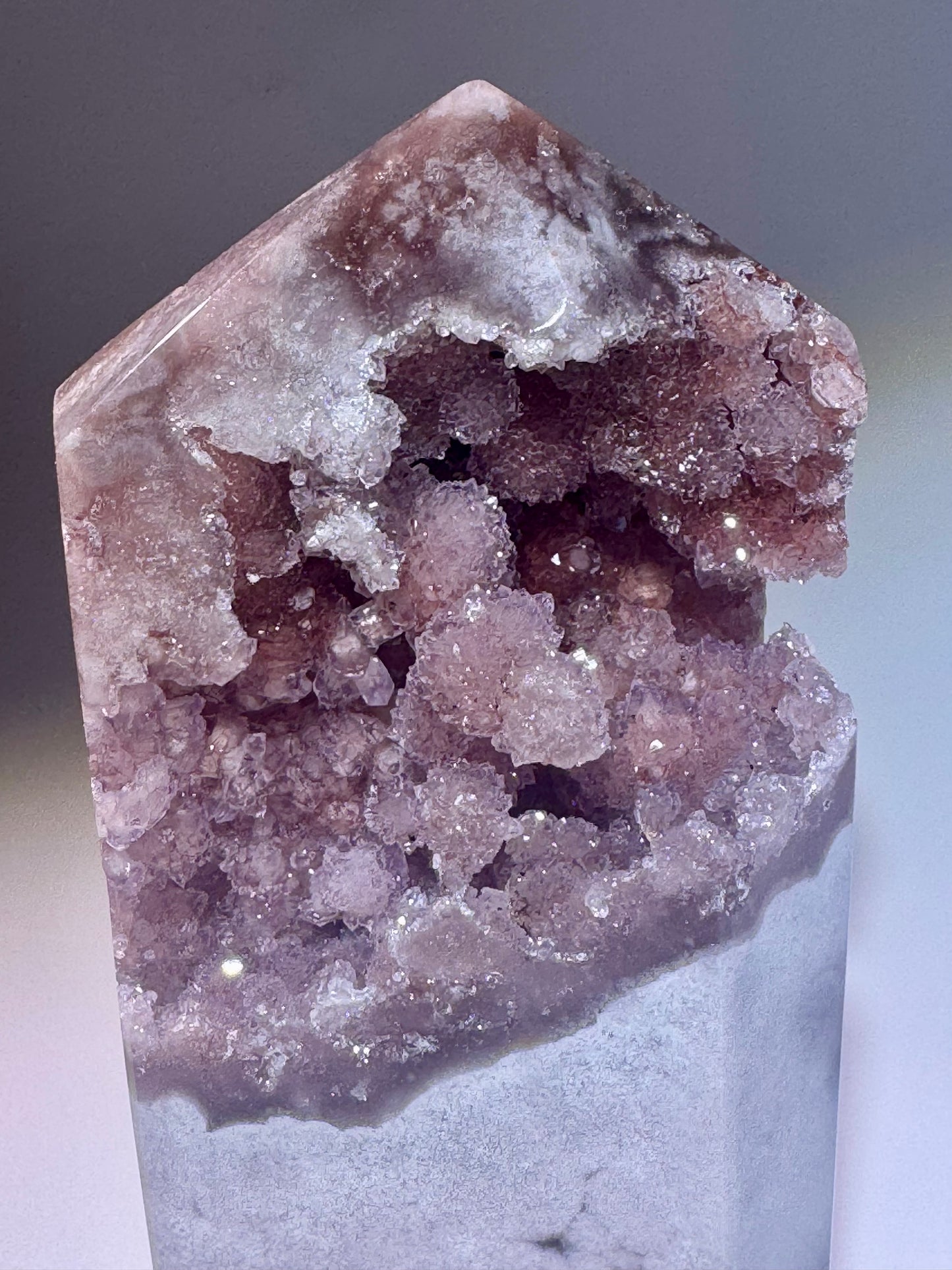 Bezaubernde Pink Amethyst Spitze 14,5 cm – 591g 💖 Rosa Kristall – Brasilien