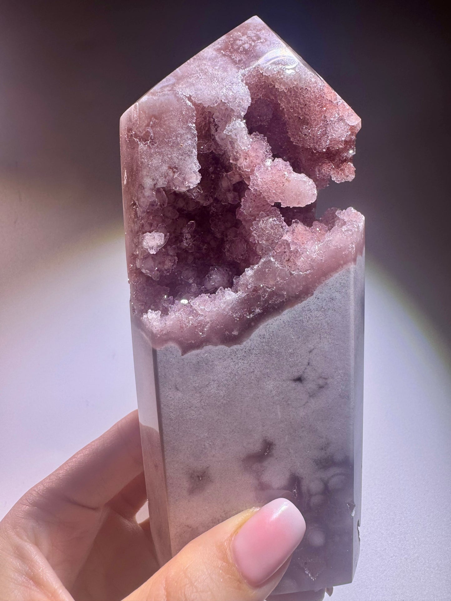 Bezaubernde Pink Amethyst Spitze 14,5 cm – 591g 💖 Rosa Kristall – Brasilien