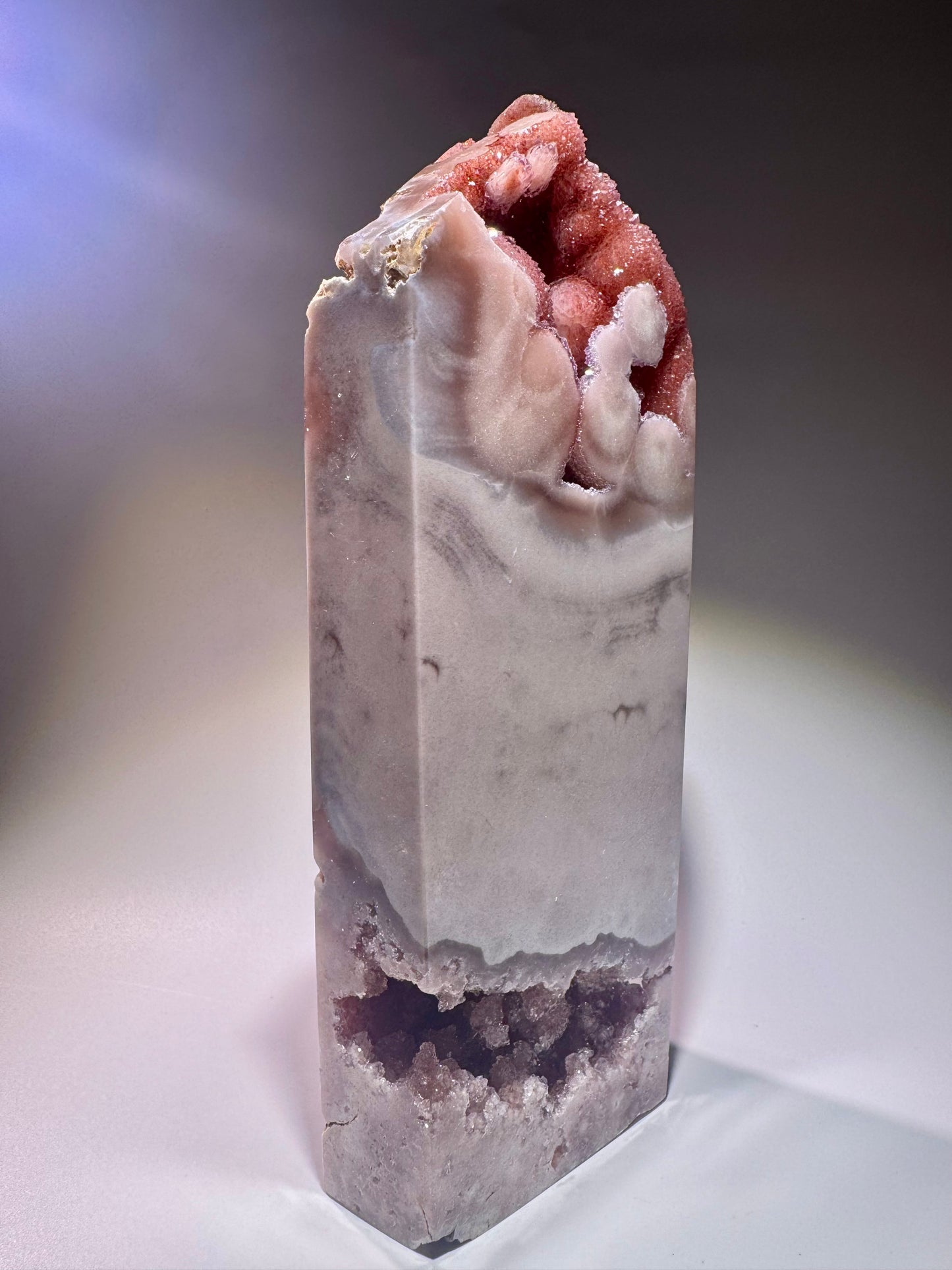 Pink Amethyst Turm 💗 22,5 cm – 1,85 kg – mit Bubble- & Blumen-Kristallen – Brasilien