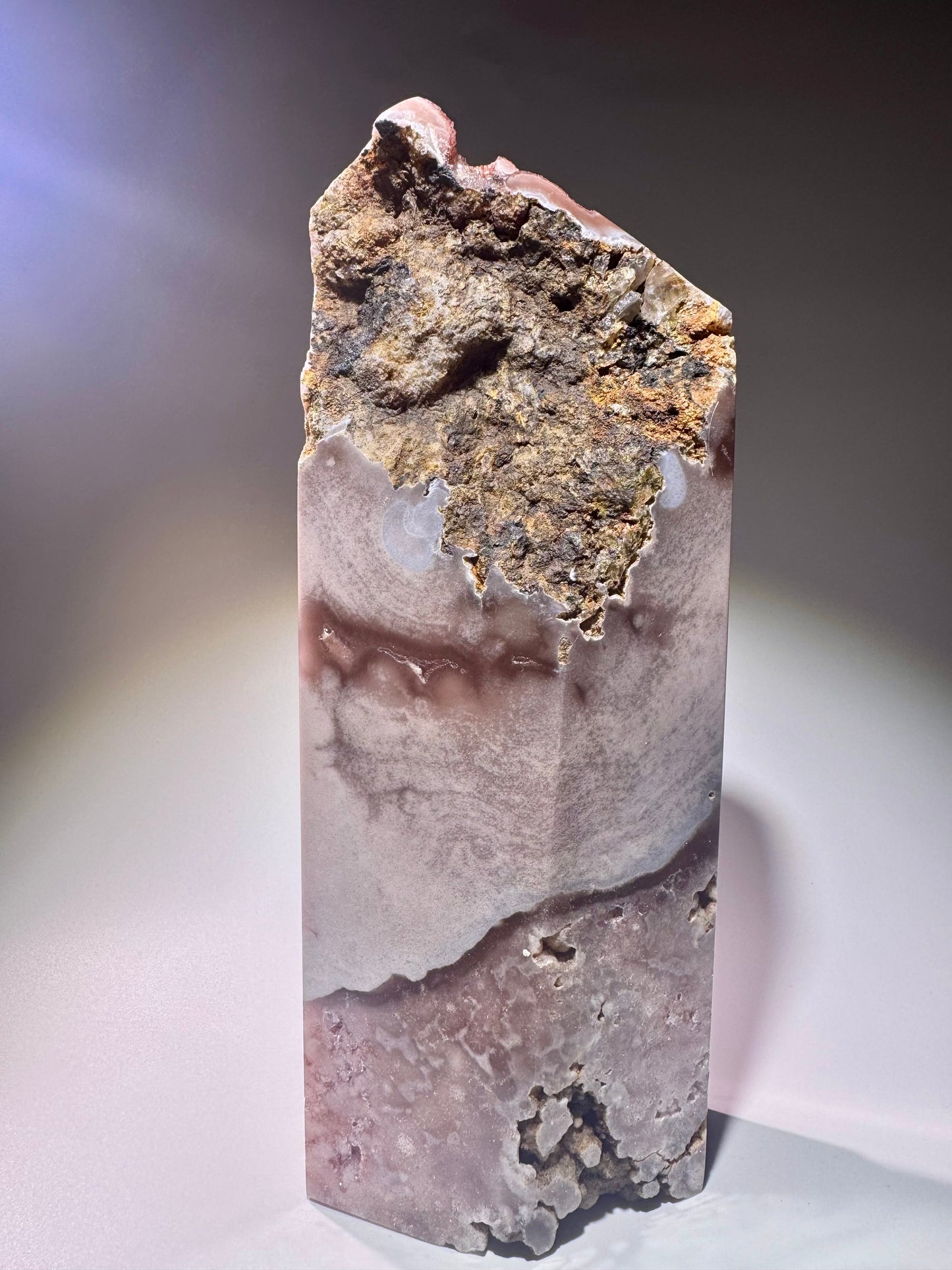 Pink Amethyst Turm 💗 22,5 cm – 1,85 kg – mit Bubble- & Blumen-Kristallen – Brasilien