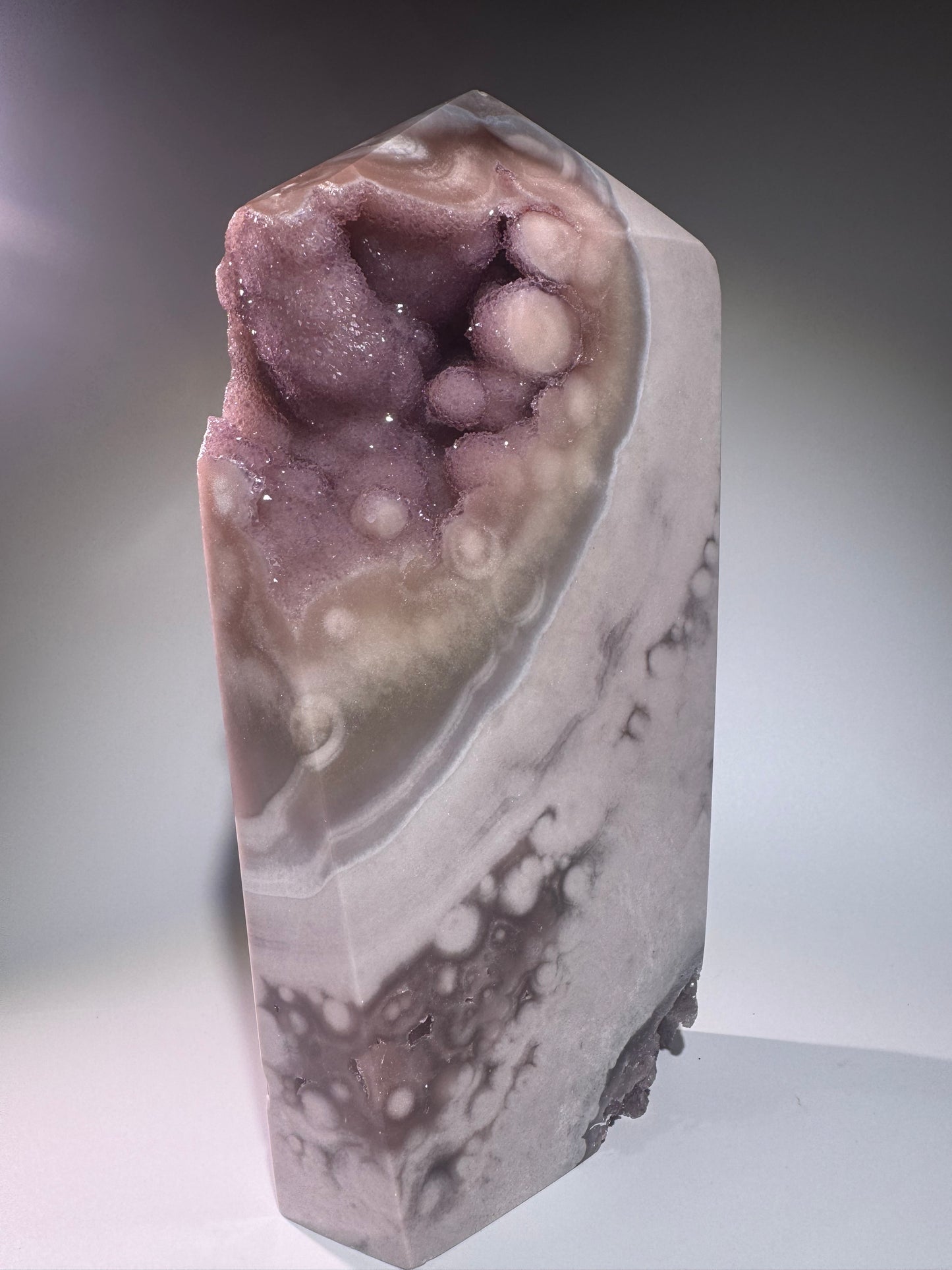 Einzigartiger Pink Amethyst Turm 💗 25 cm – 2.9 kg – mit Bubble- & Blumen-Kristallen – Brasilien
