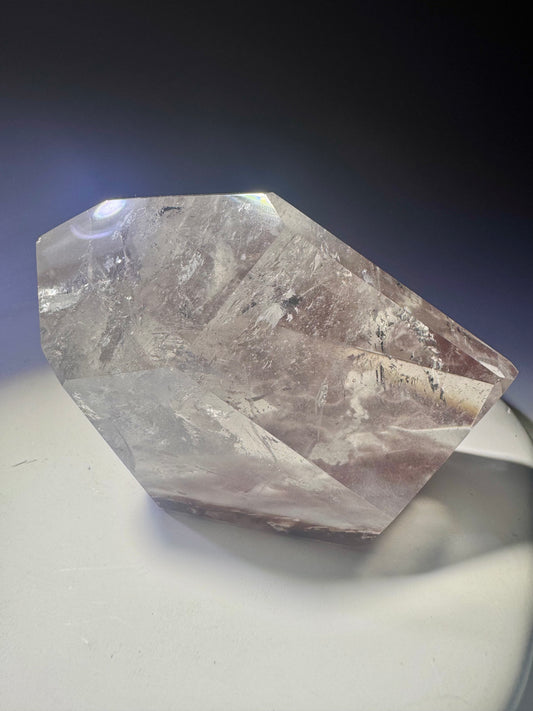 Grosse klare Pink Lithium Freeform – 7.7 cm, Edelstein aus Brasilien in Extra Qualität 💗