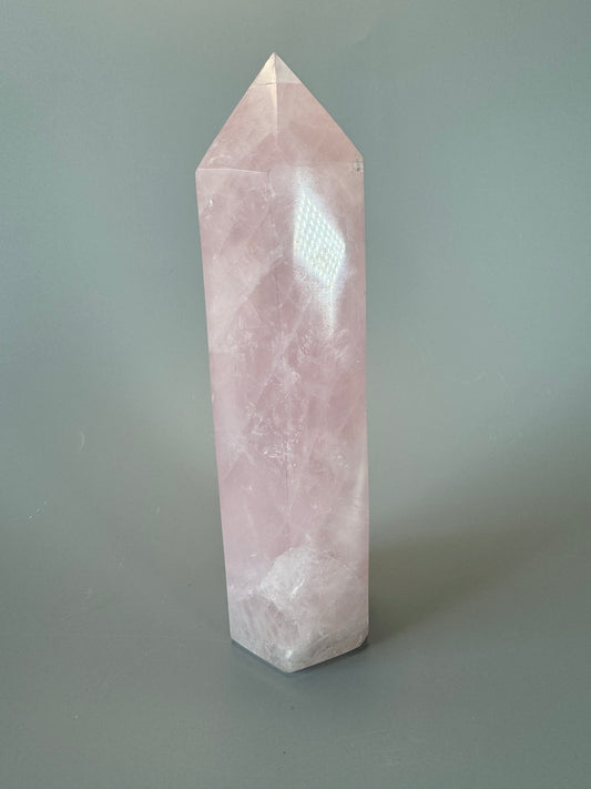 Rosenquarz Spitze - 18.5cm, 822g