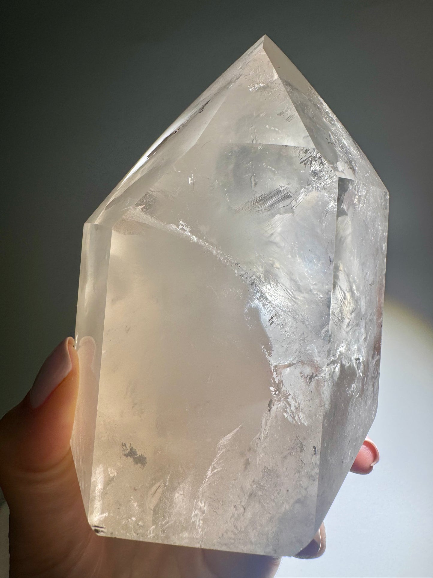 Pink Lithium Kristall 11 cm – rosa Edelstein aus Brasilien mit Phantomen & Einschlüssen, 835 g