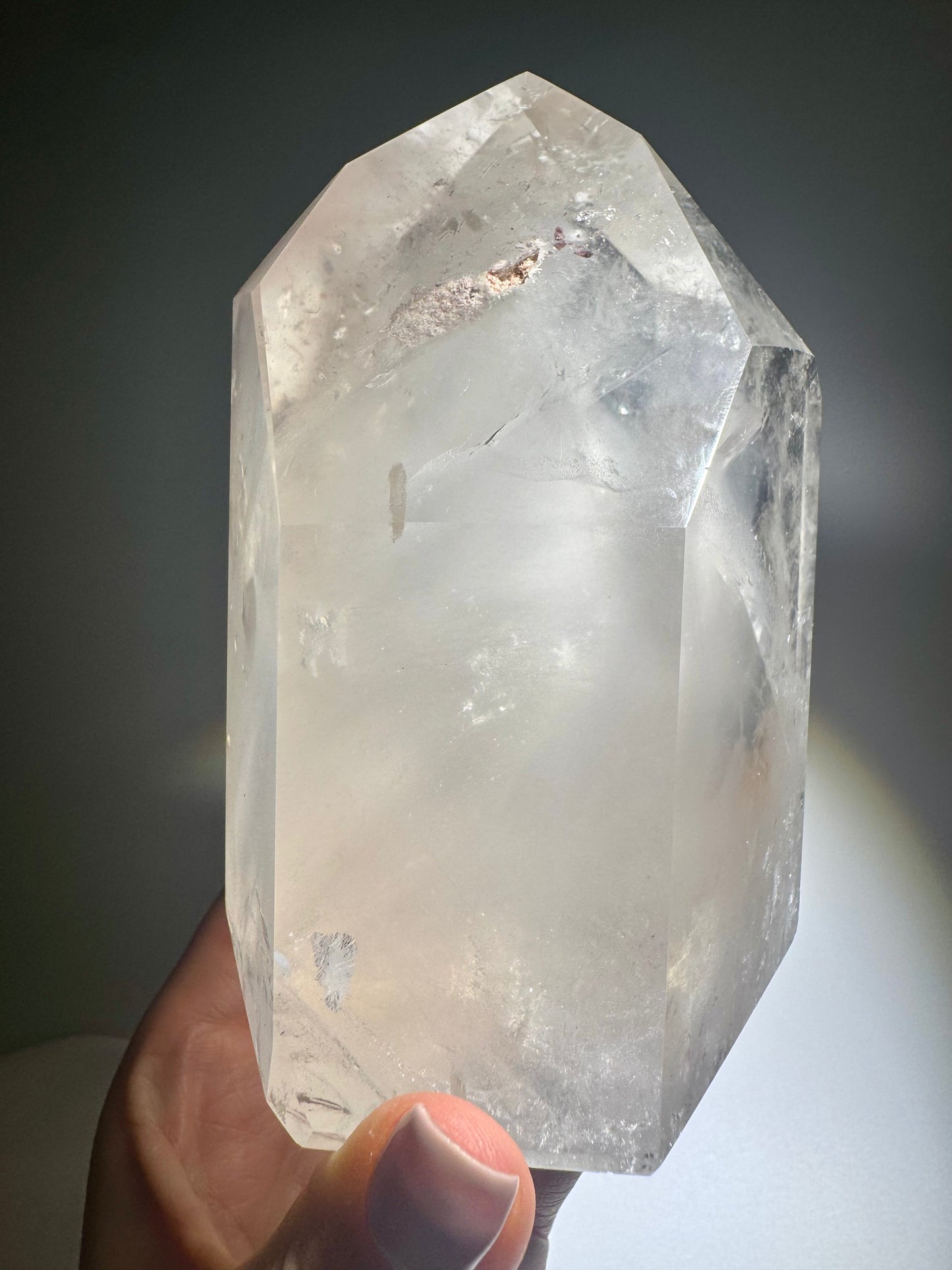 Pink Lithium Kristall 11 cm – rosa Edelstein aus Brasilien mit Phantomen & Einschlüssen, 835 g