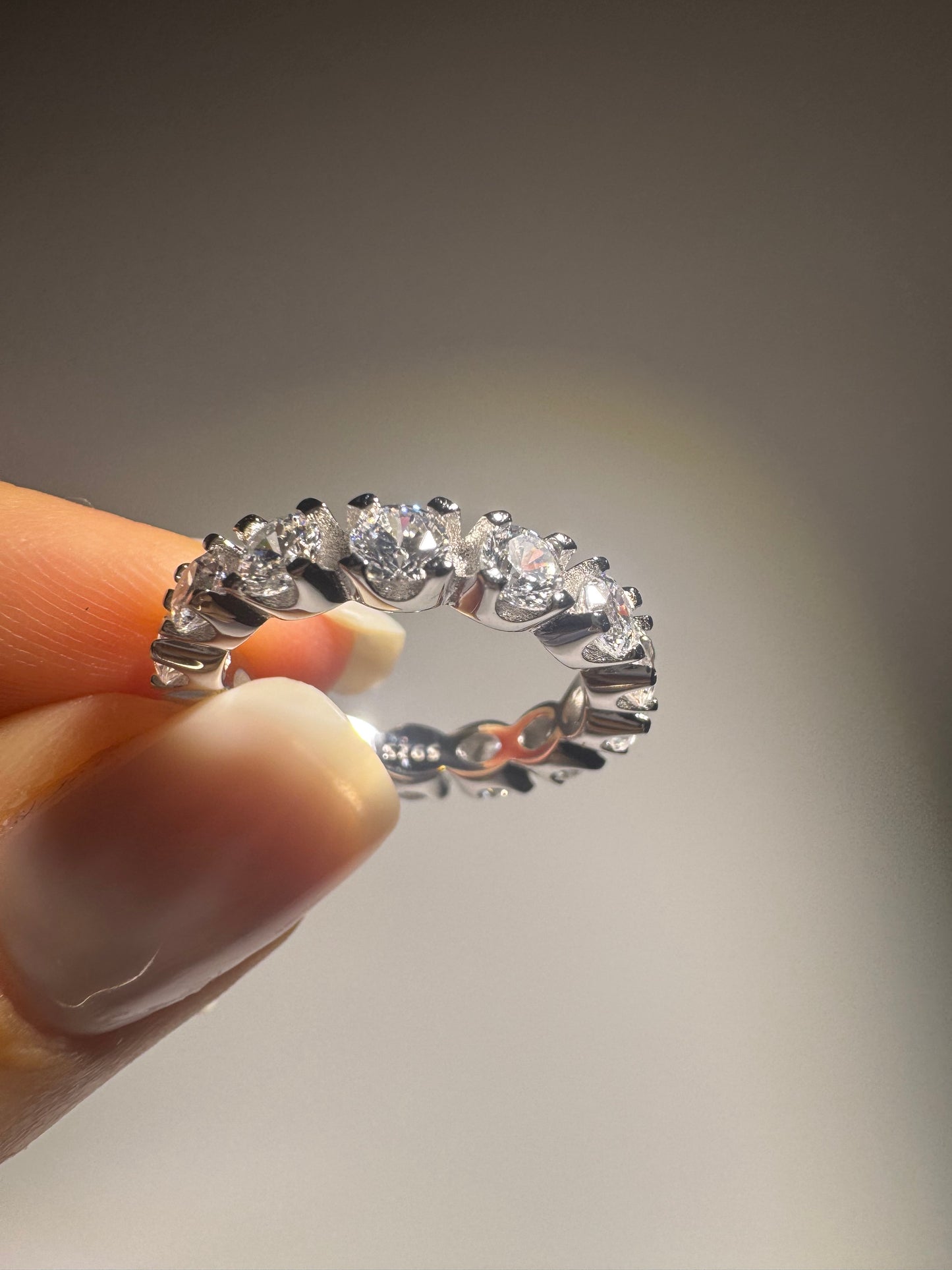 Eleganter Moissanit Ring – Grösse 5 – Funkelnder Verlobungsring mit Brillanz 💍✨