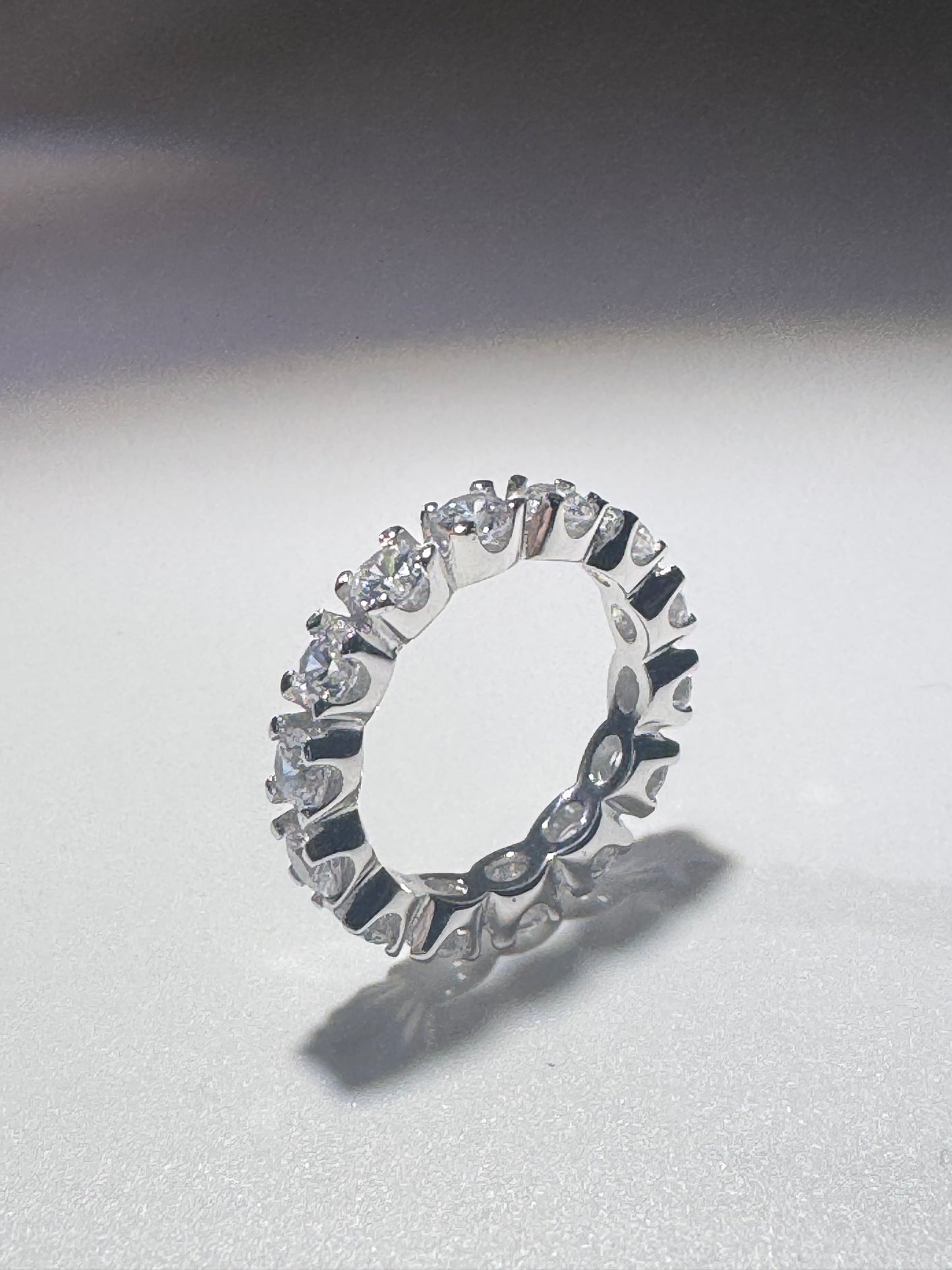 Eleganter Moissanit Ring – Grösse 5 – Funkelnder Verlobungsring mit Brillanz 💍✨