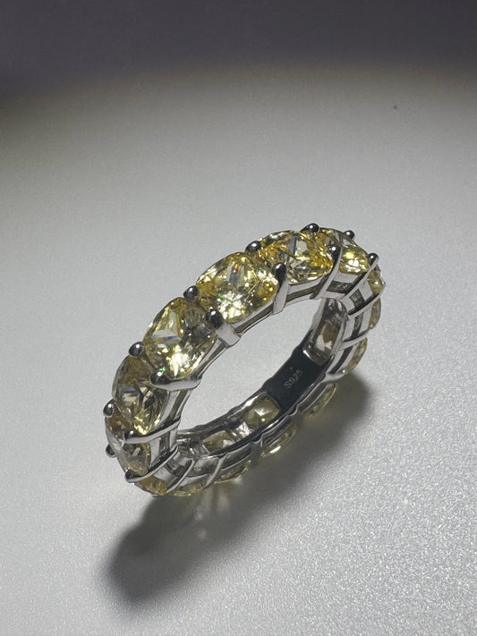Eleganter Citrin Ring aus 925 Silber – Grösse 6 / 53 – Allianzring mit echter Brillanz