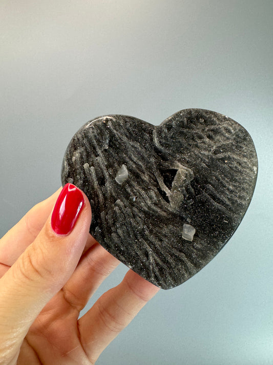 Amethyst Herz mit Stalaktiten - 7.5cm, 134g