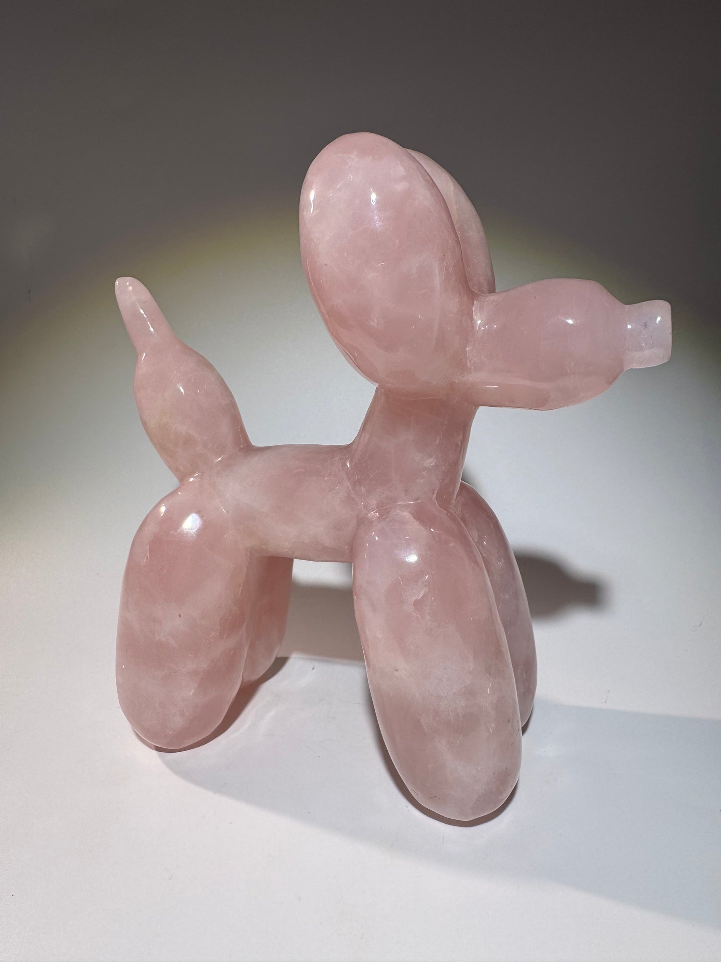 Balloon Dog aus Rosenquarz - 15cm, 957g