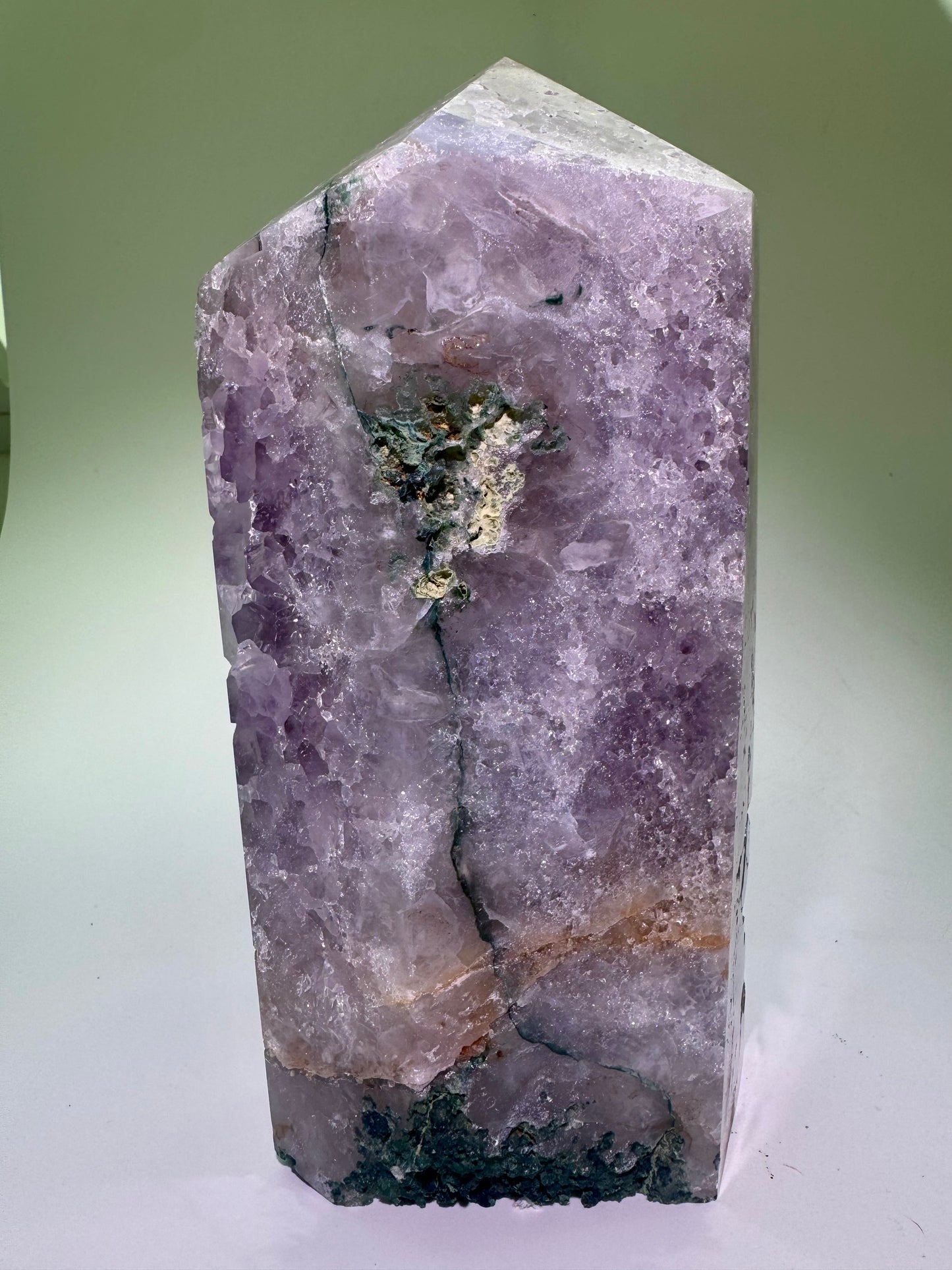 Riesige Pink-Amethyst-Spitze mit grossen Kristallen – 21,5 cm | 2,68 kg