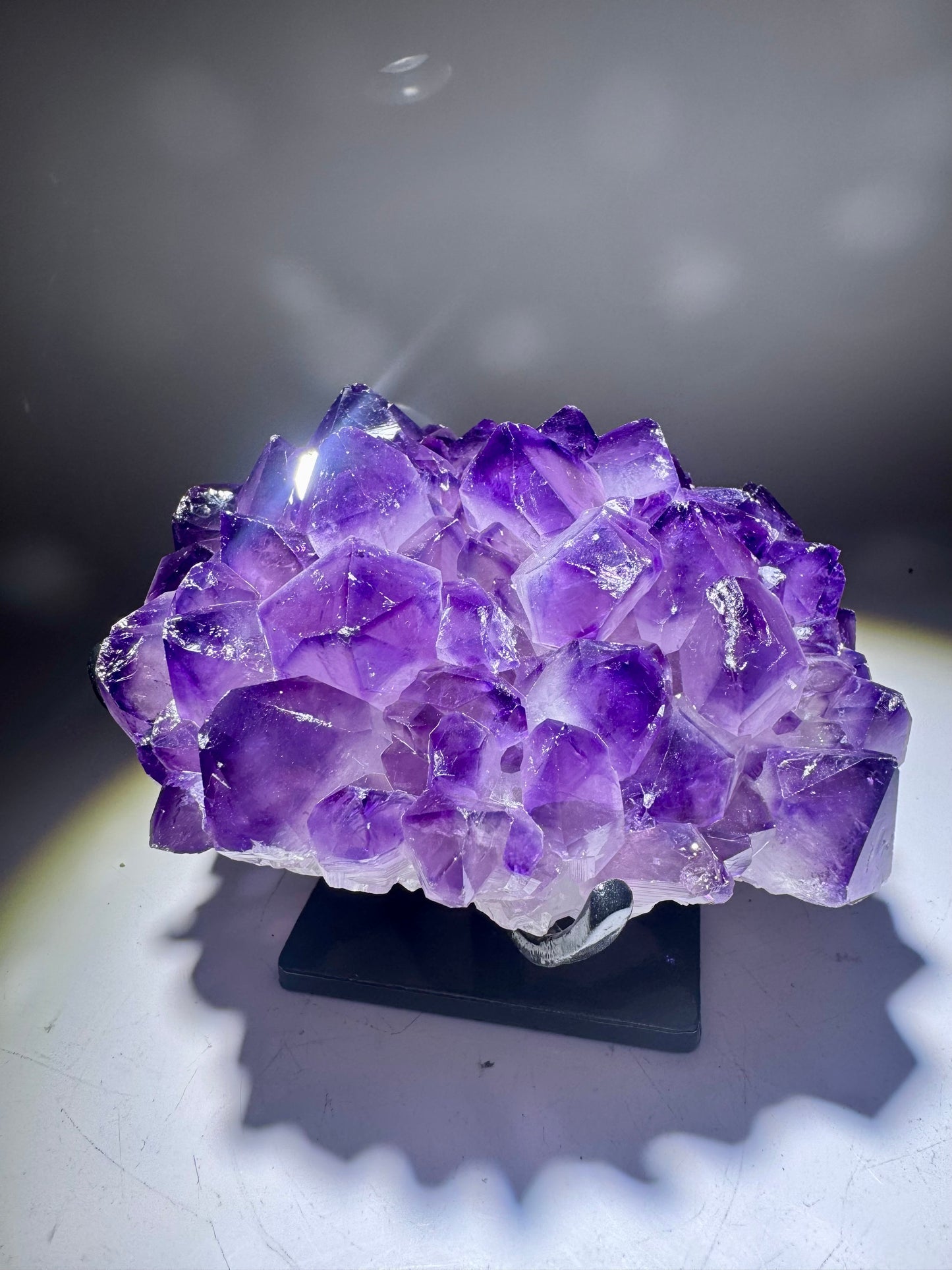 Amethyststufe 12,3 cm – Dunkelviolette Spitzen aus Uruguay Premium Qualität
