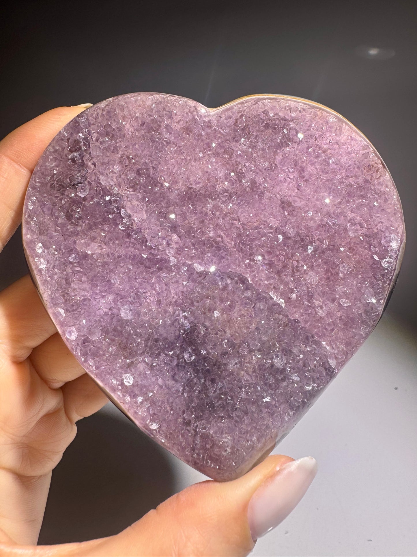 Rainbow Amethyst Herz 9,2 cm – Magisches Fliederherz aus Uruguay ✨