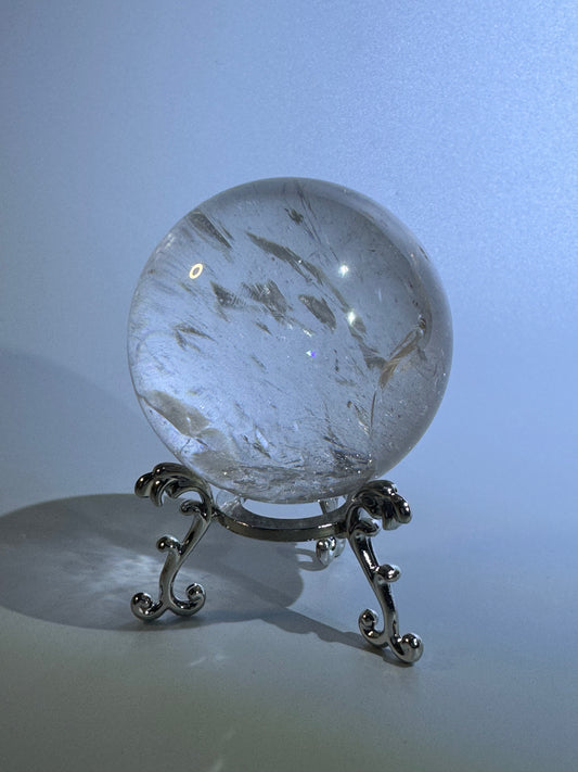 Ultra klare Bergkristall Kugel aus Brasilien - 6.3cm, 345g