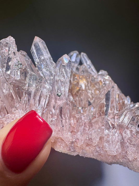 Exklusive rosarote Lemurian Kristall Stufe 💖 – klare, rosa Spitzen