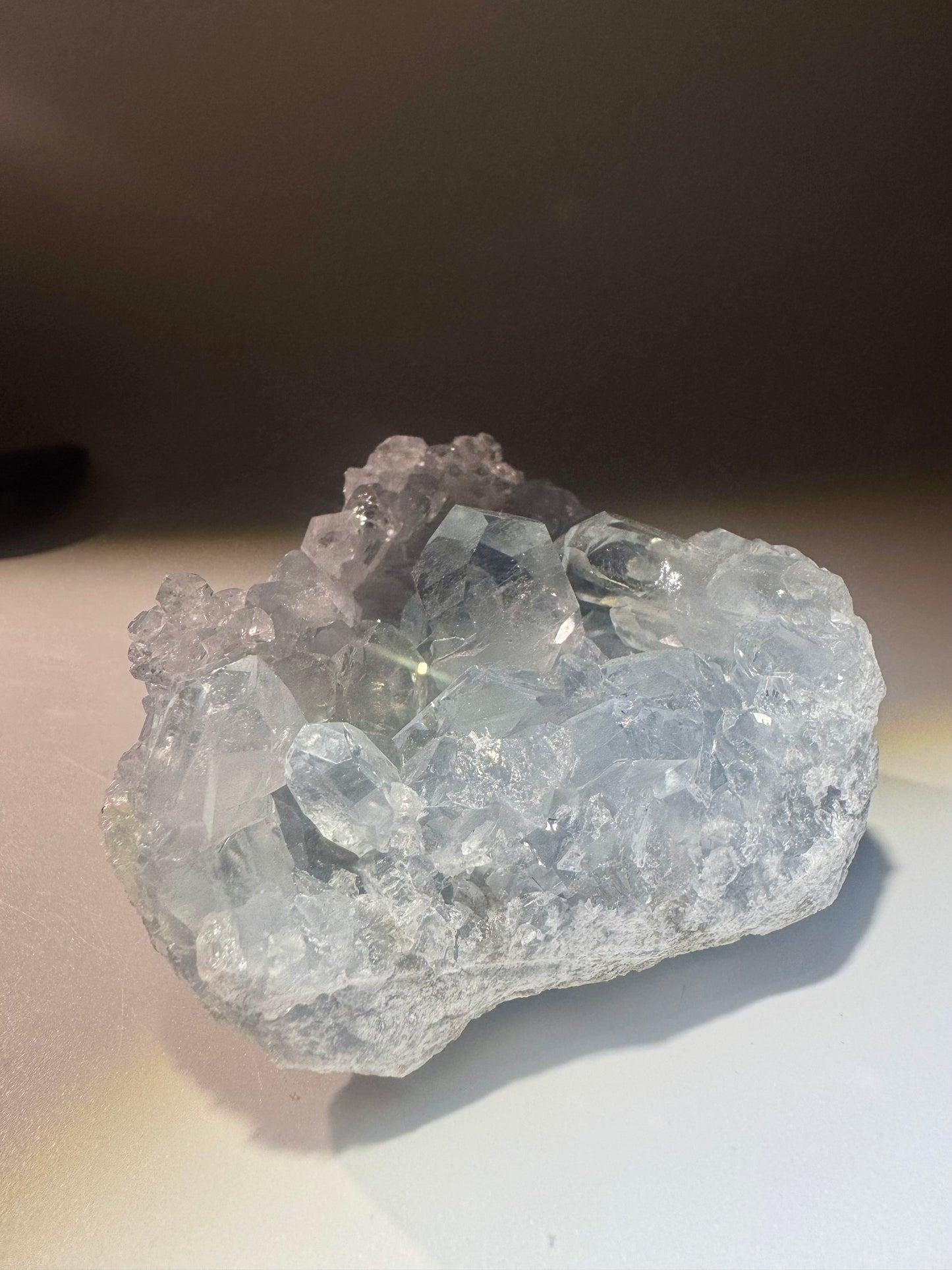 Celestin Stufe aus Madagaskar 💎 Klar & funkelnd ✨ Museumsqualität 7.7 cm