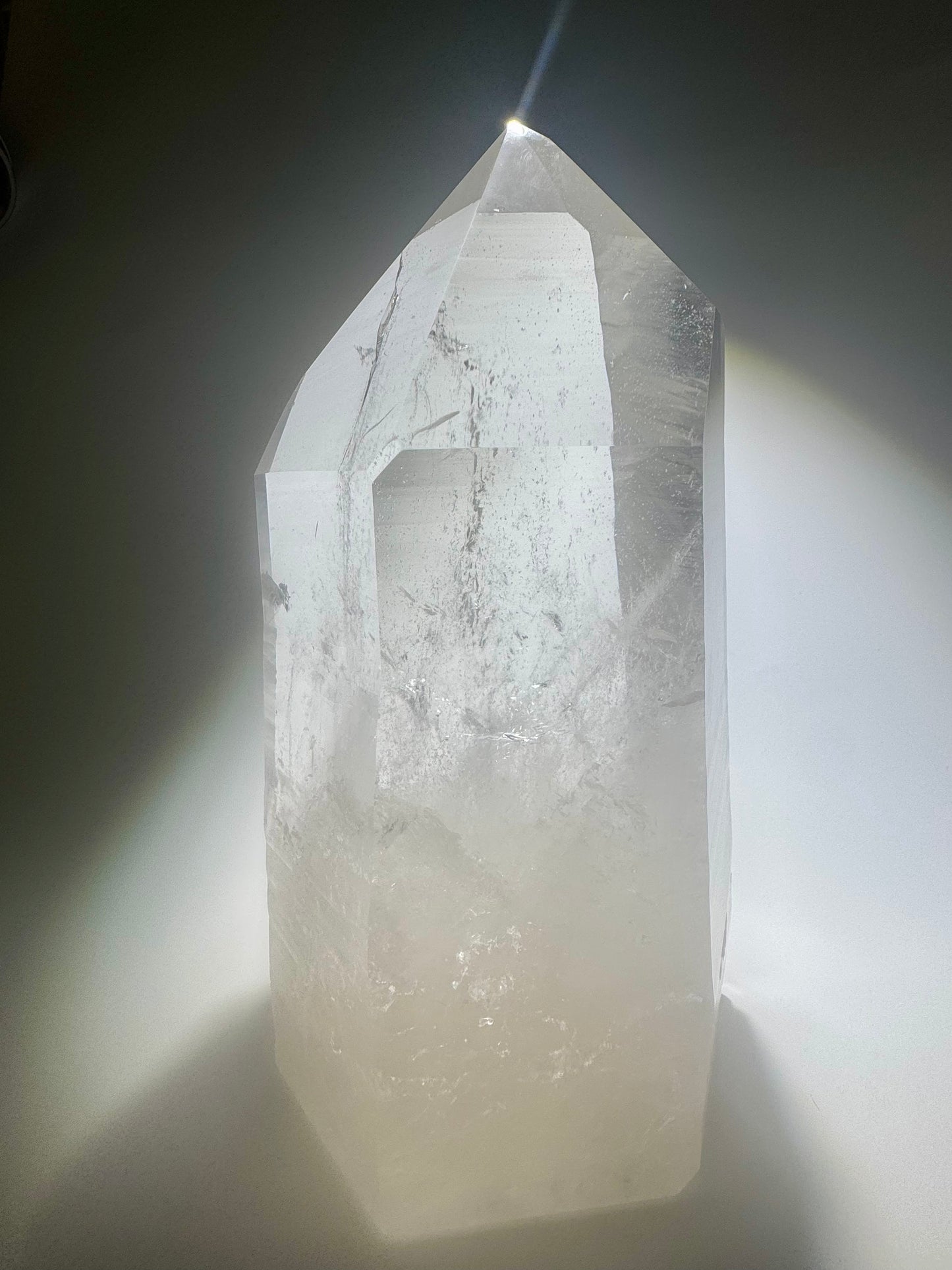 Extragrosse klare Lemurian Kristall Spitze 23,5 cm – 3,89 kg naturbelassenes Unikat aus Brasilien