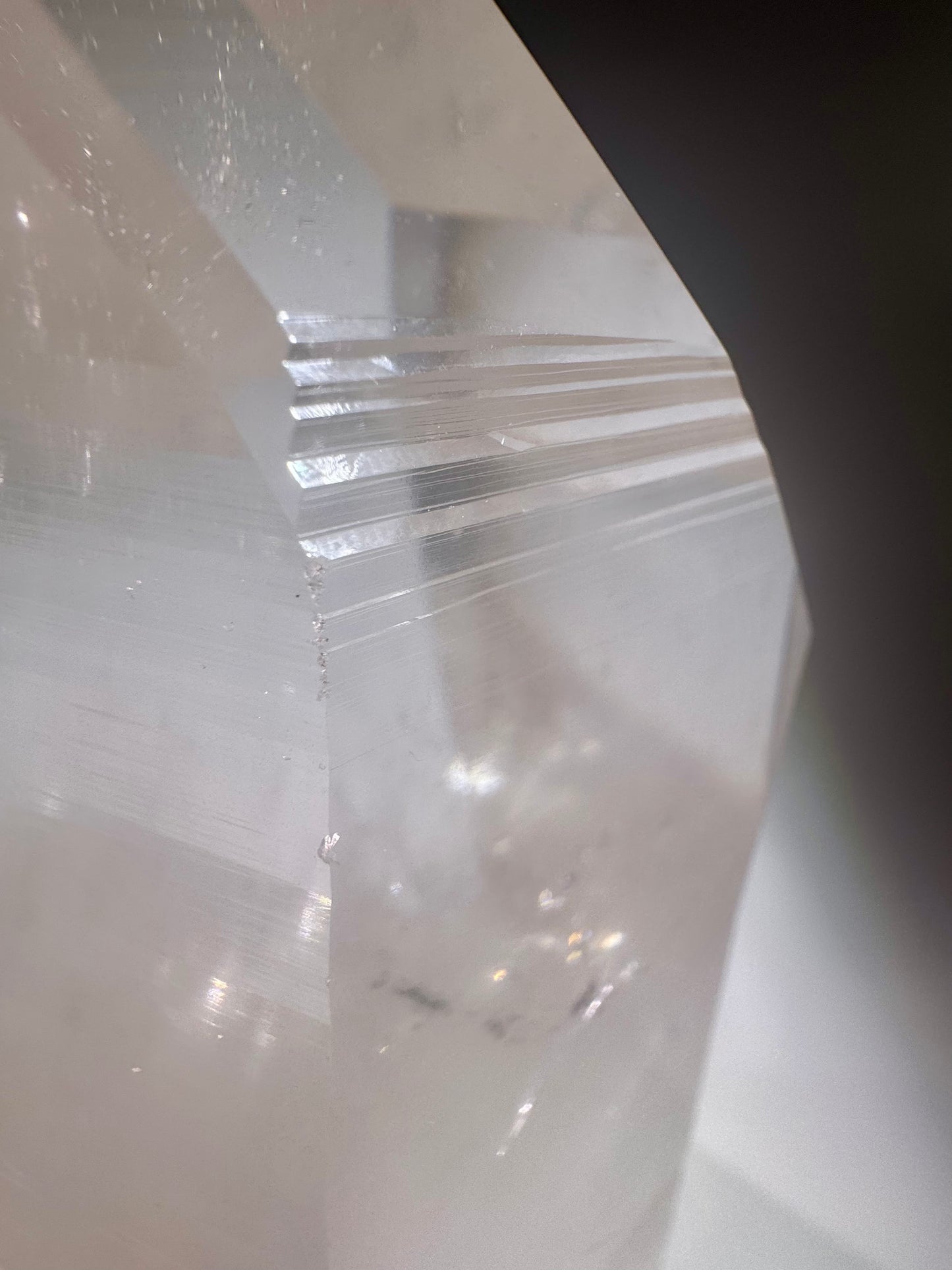 Extragrosse klare Lemurian Kristall Spitze 23,5 cm – 3,89 kg naturbelassenes Unikat aus Brasilien
