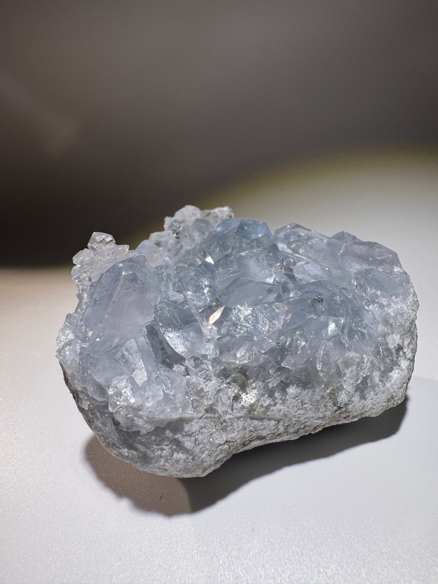 Celestin Stufe aus Madagaskar 💎 Klar & funkelnd ✨ Museumsqualität 7.7 cm