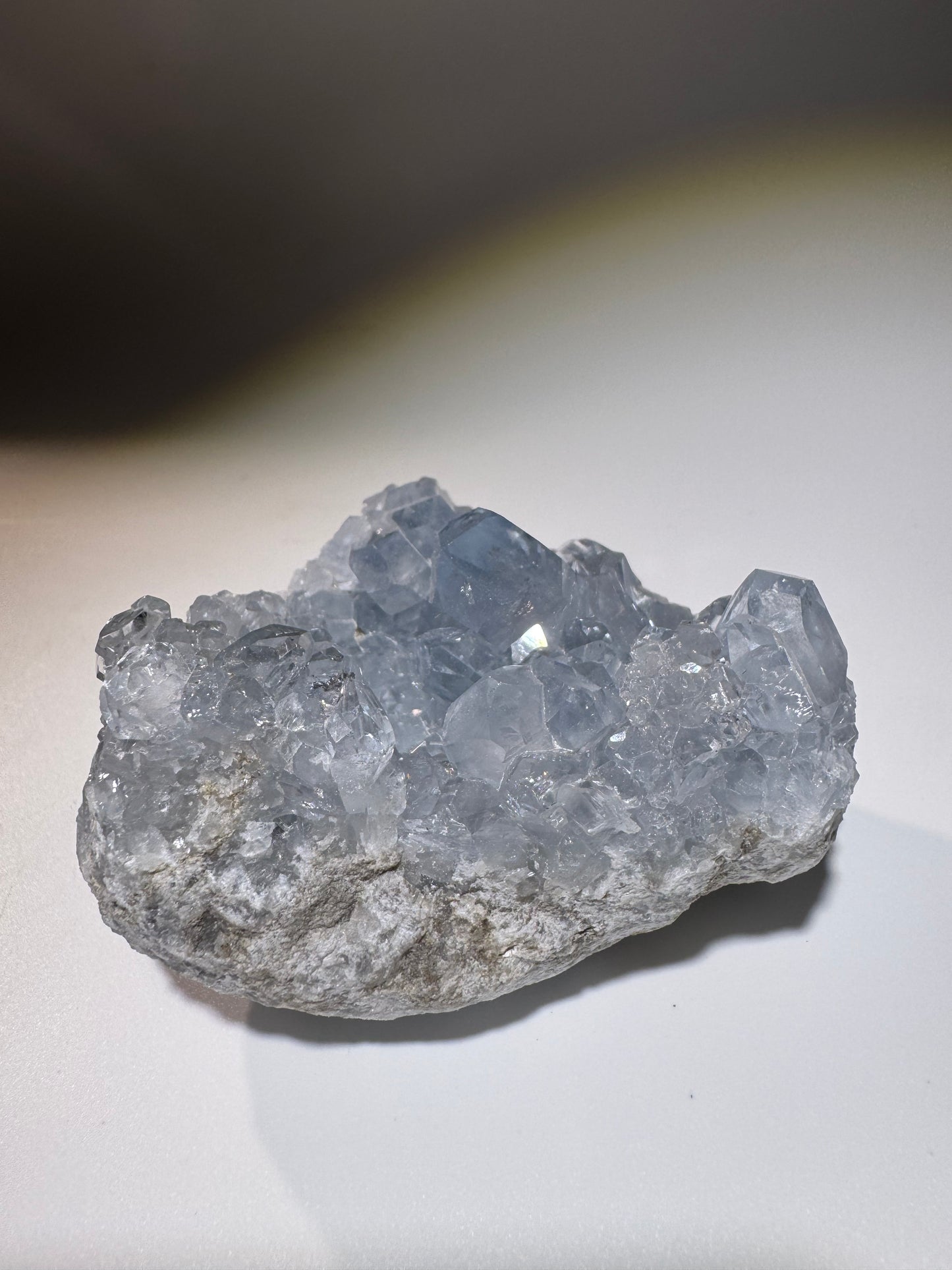 Celestin Stufe aus Madagaskar 💎 Klar & funkelnd ✨ Museumsqualität 7.7 cm