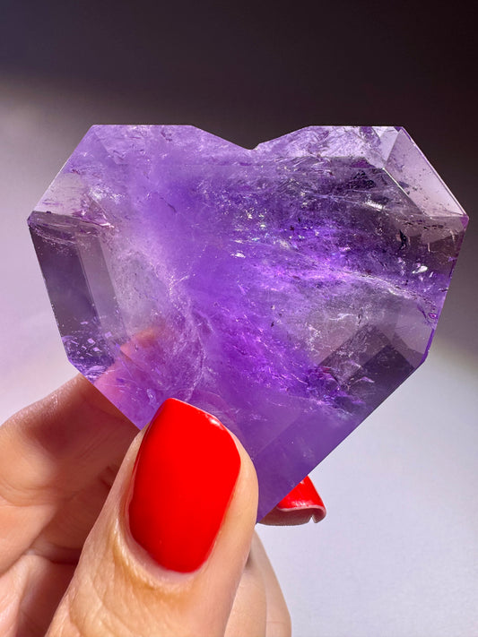 Ametrin-Kristallherz – 5,4 × 5,3 cm | Klar, mit Regenbogen