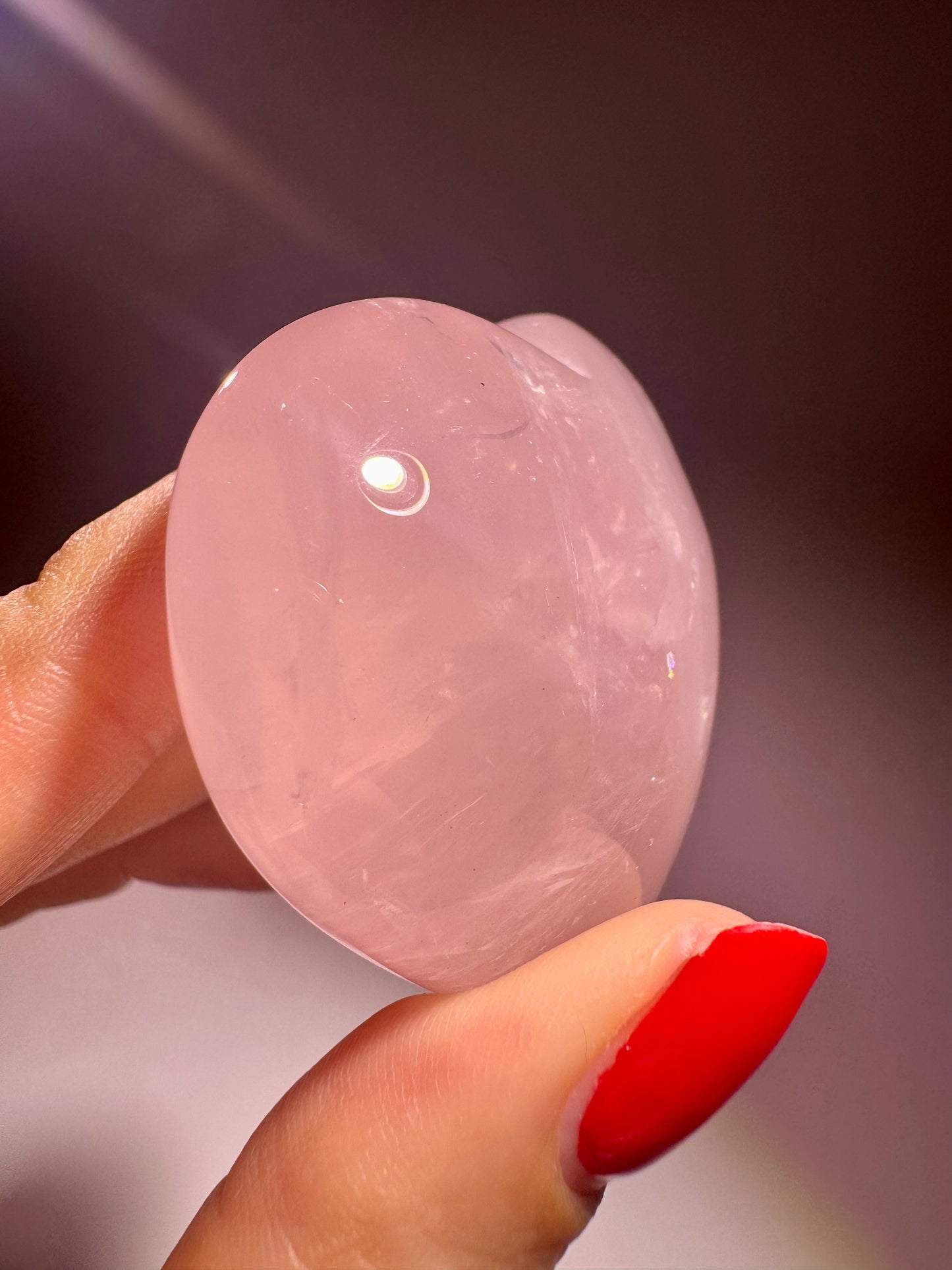 Rosenquarz-Herz 5,2 cm – Extra klar & liebevoll geschliffen aus Brasilien