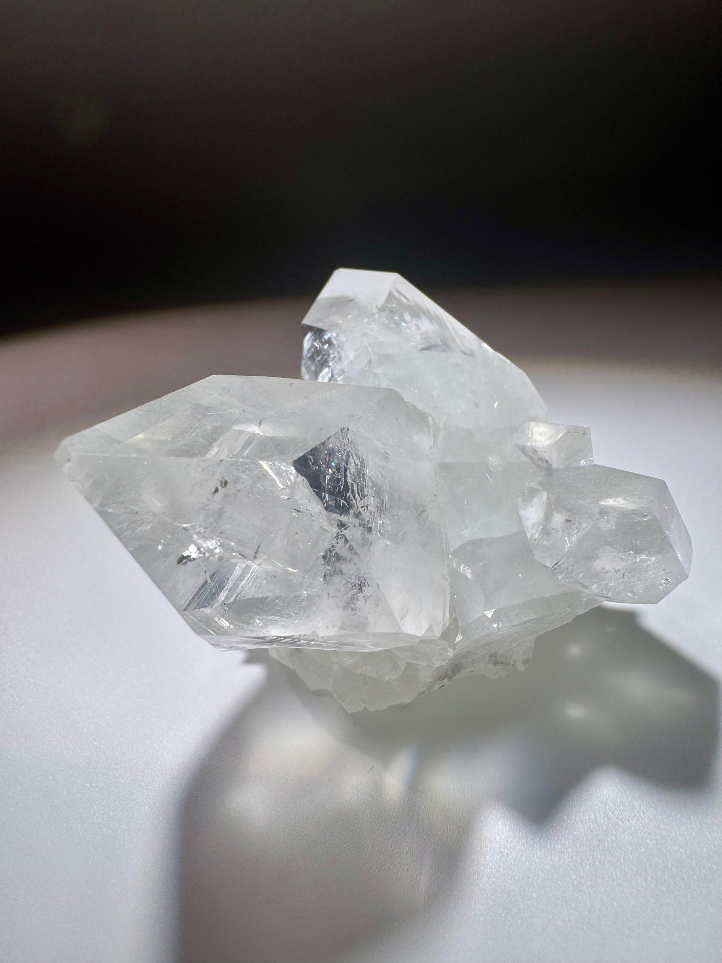 Exklusiver Diamond Apophyllite 6x7 cm – Perfekte Klarheit, strahlender Glanz & seltene Spitzenqualität