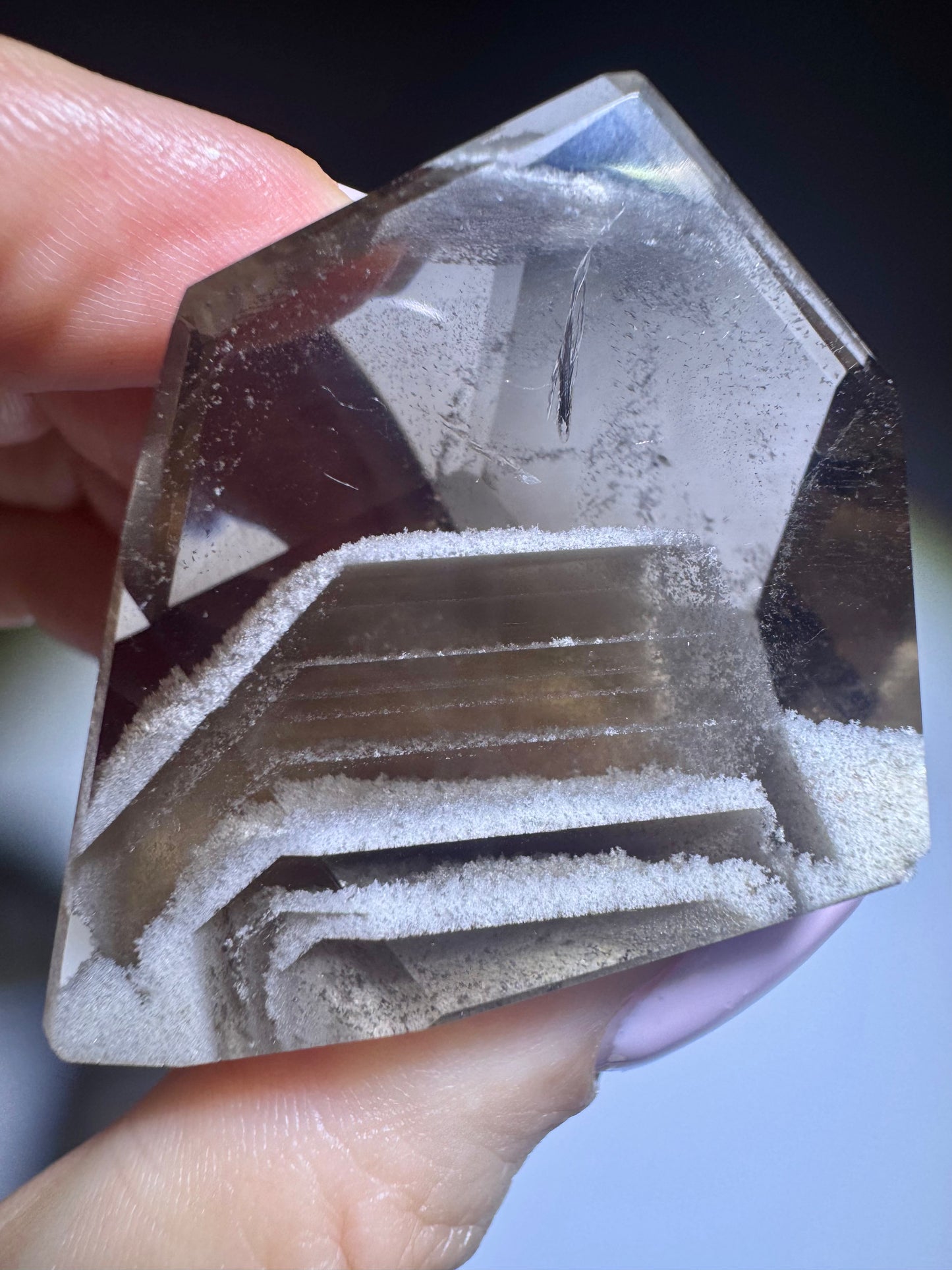 Rauchquarz mit weissem Phantom-Einschluss – 4,5 cm – Museumsqualität – Brasilien